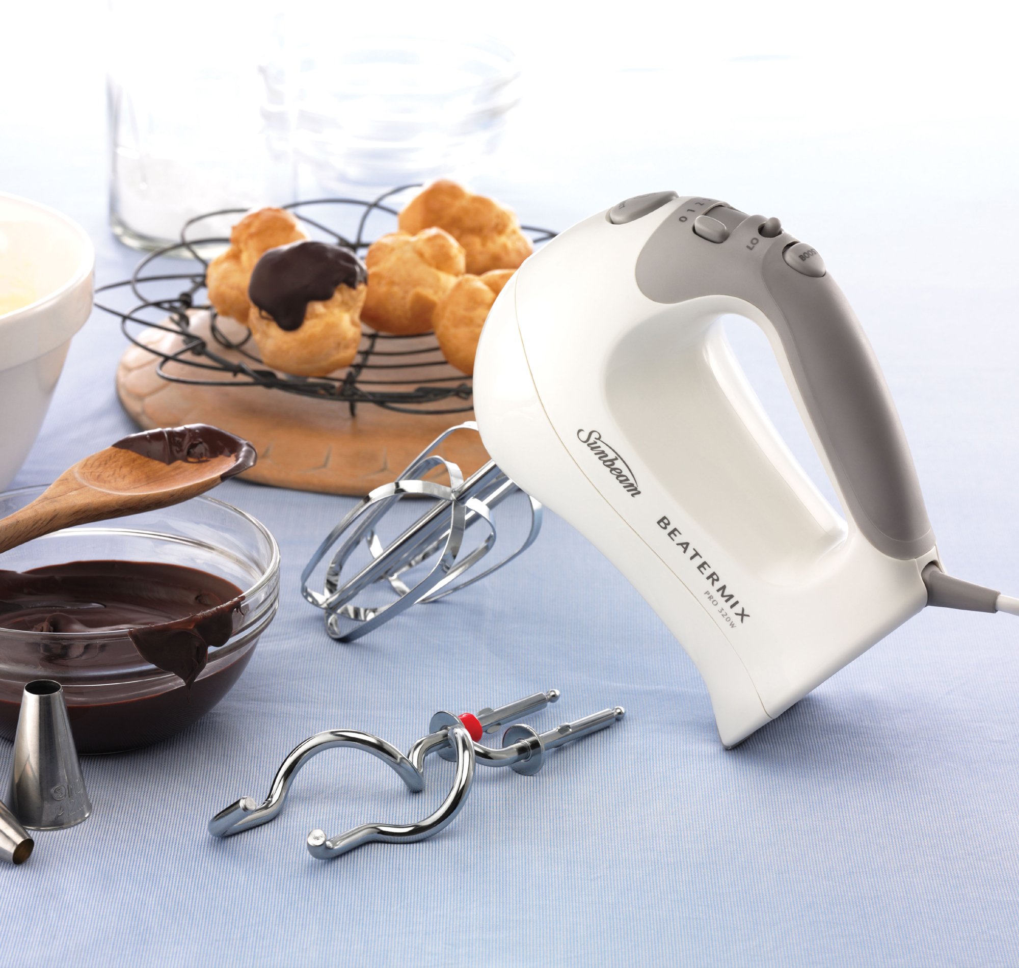 wirecutter hand mixers