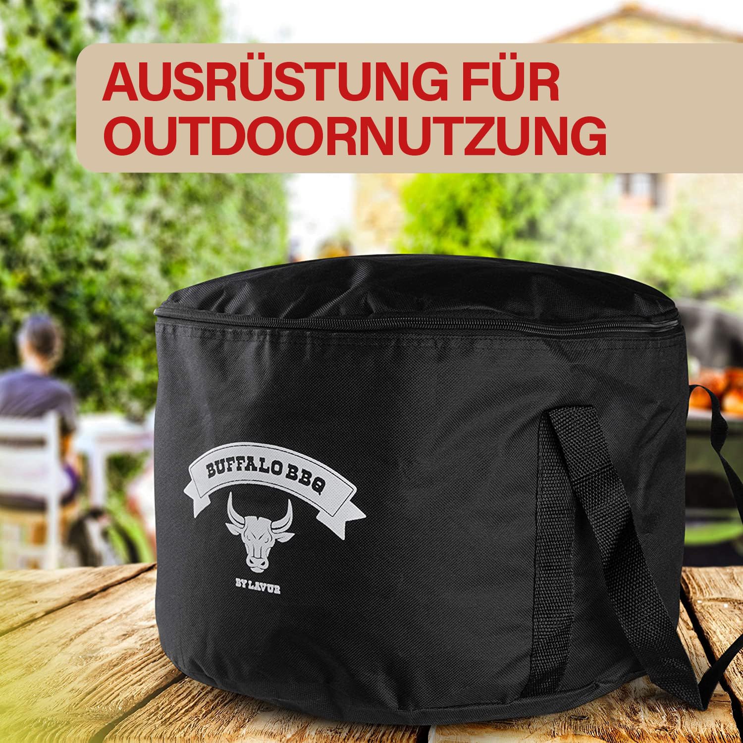 BUFFALO BBQ Feuertopf | Eingebrannter 7,5 L Dutch Oven aus Gusseisen | für Kochen, Braten & Grillen | Perfekt für Camping | Inkl. Deckelheber, Tragetasche & 2in1 Gusseisendeckel