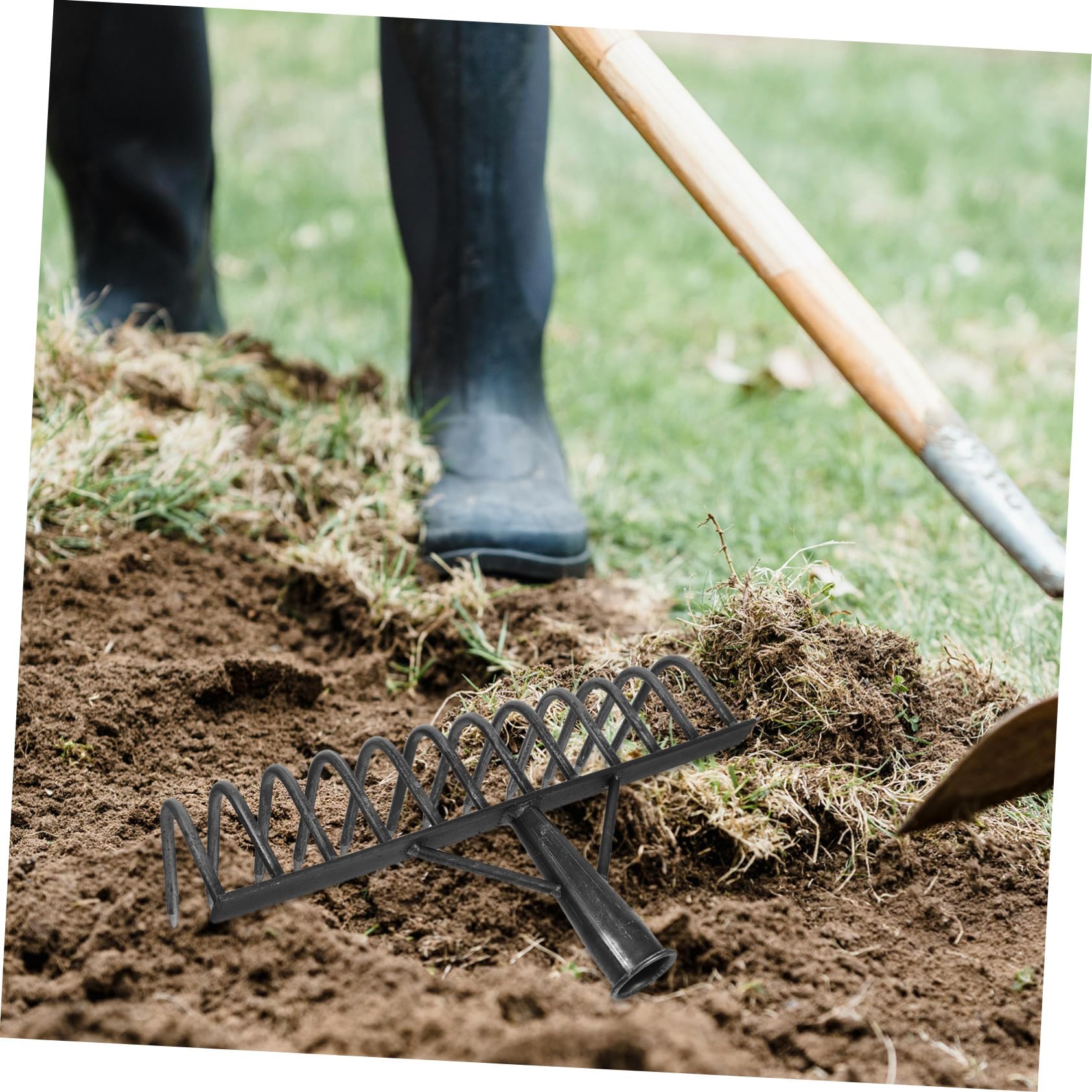 jojofuny Rastrello da Giardino in Acciaio al Carbonio Denti Multipli per Lavori Agricoli e Orto, Rastrello Multifunzionale Nero per Rovinare Terreno in Aiardi e Fioriere