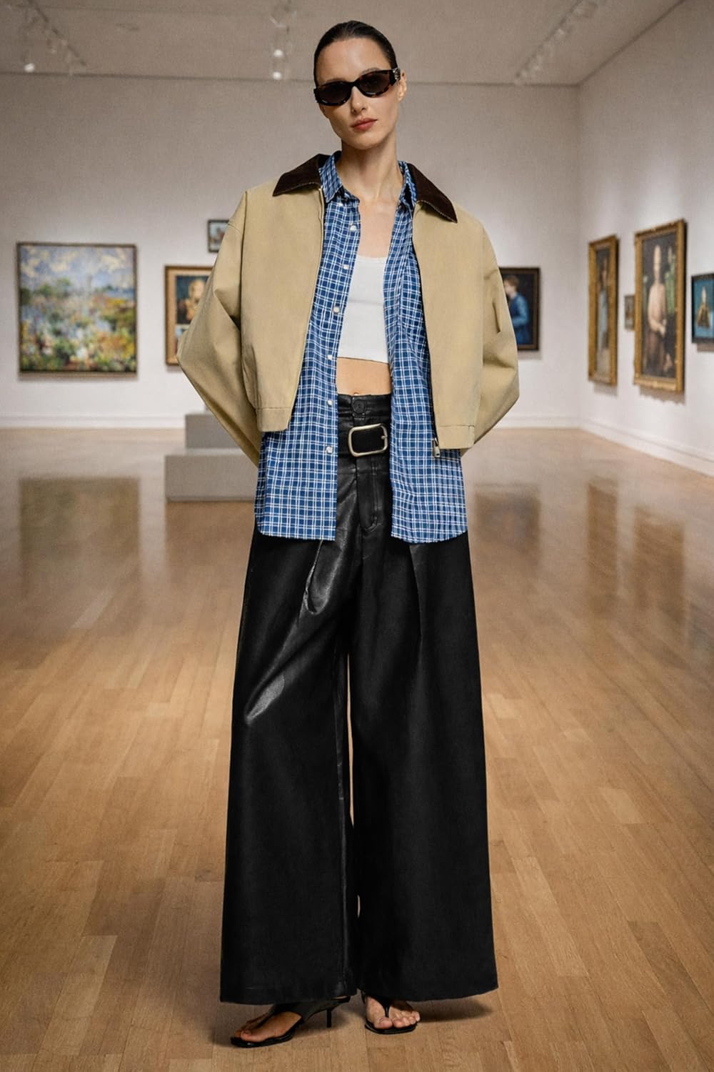 Orolay Women's Cropped Barn Jacket Casual Utility Zip Up Jacket Corduroy Collar Fall Trench Coat - Image 3