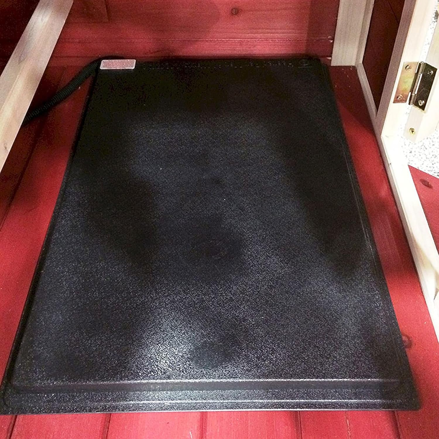 Farm Innovators HM-60P 19 x 13 Inch 60 Watt Heated Chicken Mat for Coops, Pens, and Nesting Areas