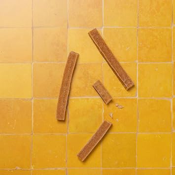 Pooch & Mutt - Cheddar Cheese Dog Dental Sticks (Small Sticks), Dog Dental Chew, for Teeth and Gums Cleaning, 1 pack of 7 sticks (packaging may vary)