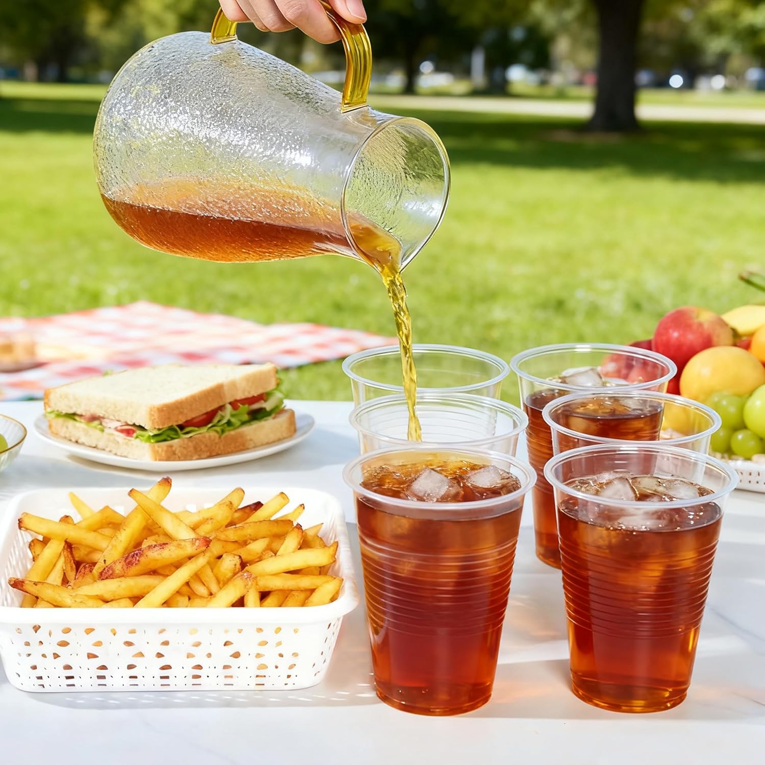 200 pack 12 oz clear plastic cups - Disposable cold drink party cups, Drinking cups for Birthday, Picnic, Travel, Christmas, Wedding and More - Image 5