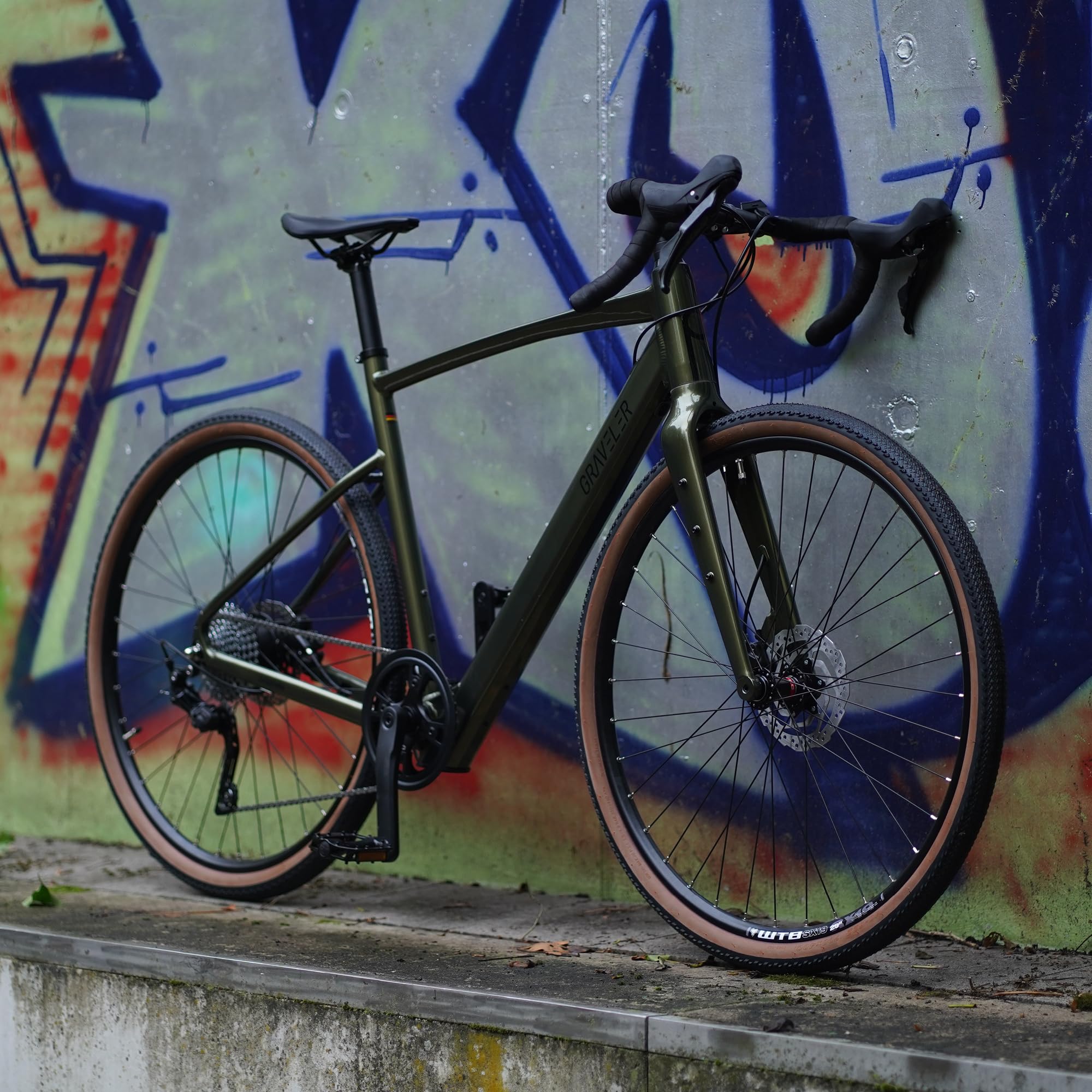 Prophete Graveler 1.0 Gravel E-Bike Diamant 28 Zoll - 360 Wh - Integrierter Akku - Heckmotor AEG - 10-Gang Kettenschaltung - HDY. Scheibenbremse - Rahemnhöhe 53 cm