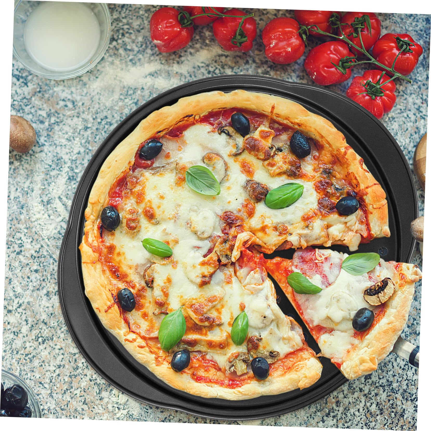 Ipetboom 4 Stück Perforierte Pizzapfannen Karbonstahl mit Antihaftbeschichtung Kleine Griffe Rund Gelocht Backbleche für Ofen Backzubehör Luftzirkulation für Knusprige Pizza