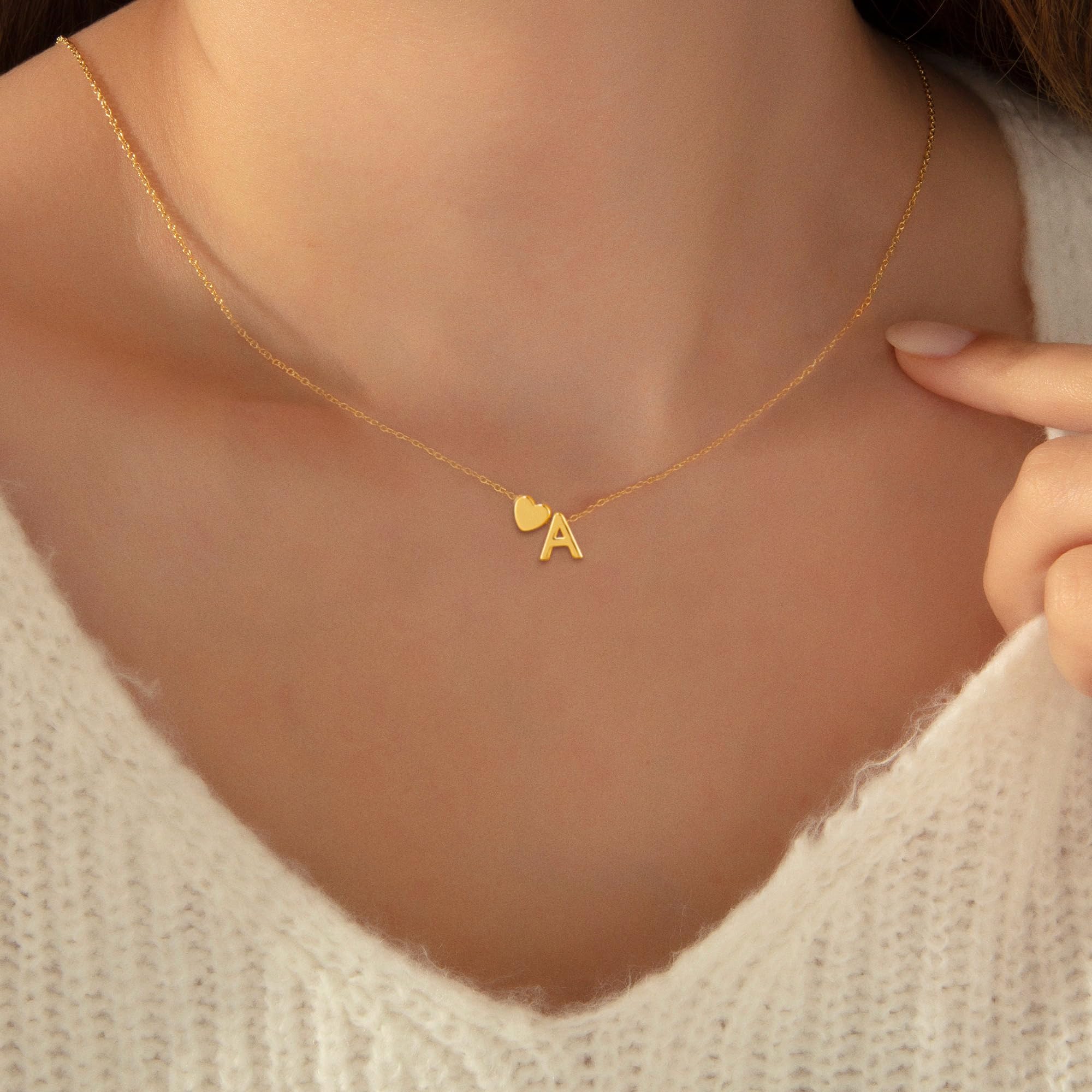 Gold Herz anfängliche Halsketten für Frauen zierlich 14K Real Gold Plated Heart Initiale AZ Anhänger Halskette Trendy winzig