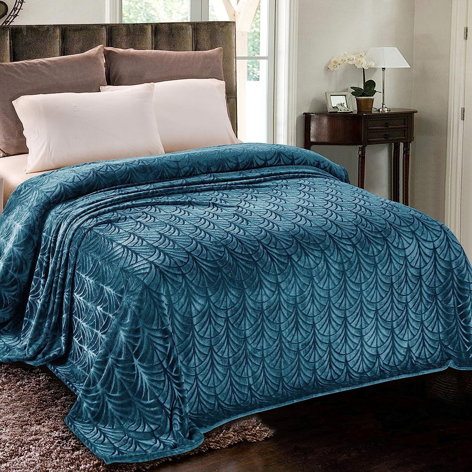 Couverture polaire en flanelle bleue 220x240 cm Whale Flotilla pour lit et canapé