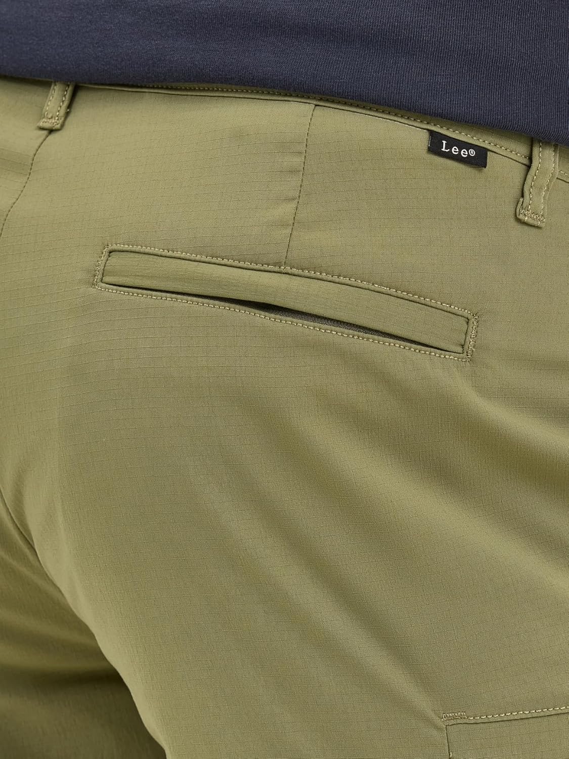 Lee Mens Extreme Motion Synthetic Ripstop Cargo Short - Image 5