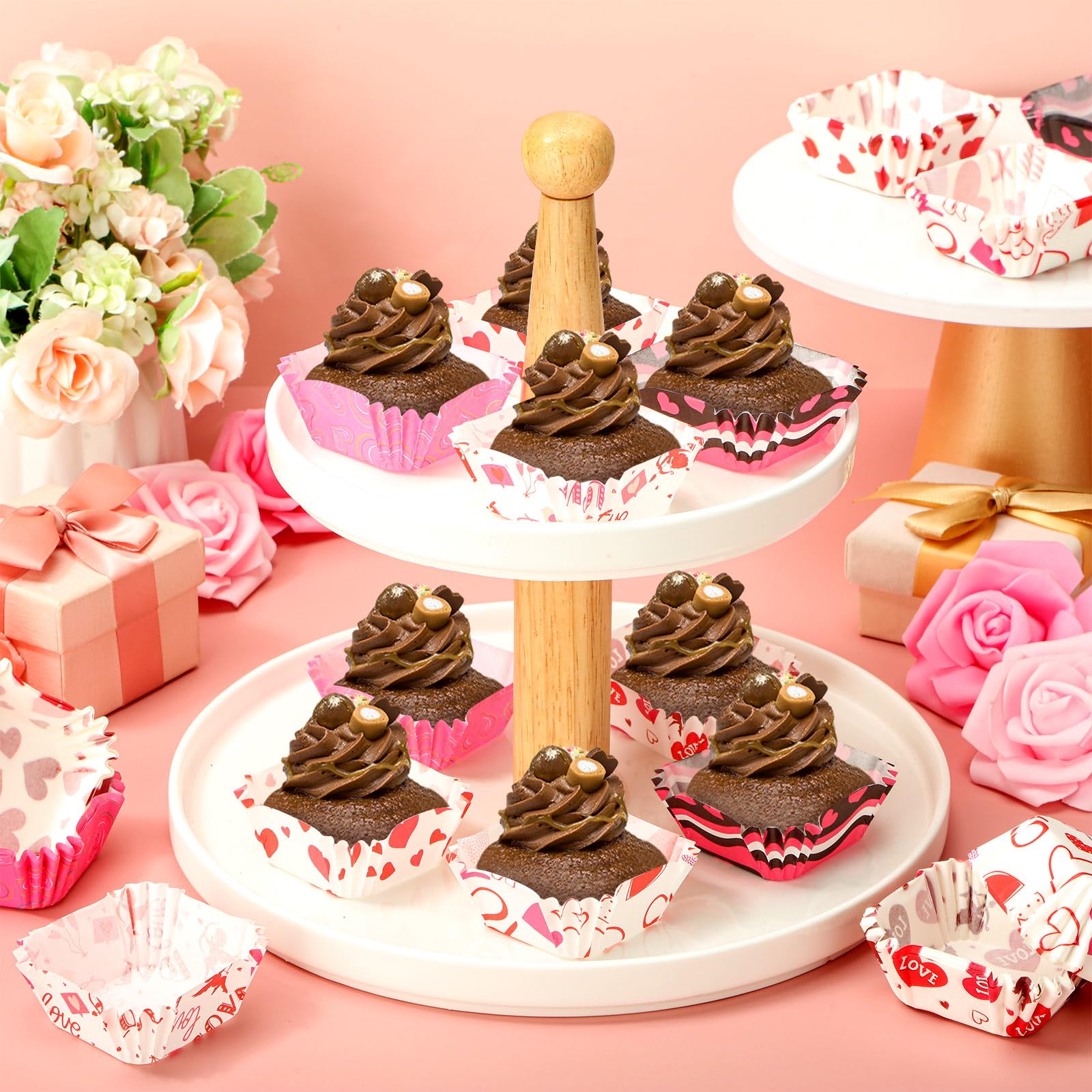 Uiifan Lot de 1 200 doublures carrées jetables en papier sulfurisé pour cupcakes, mariages, remise de diplôme, fête prénatale, fête d'anniversaire (cœur) - 4,3 x 4,3 cm