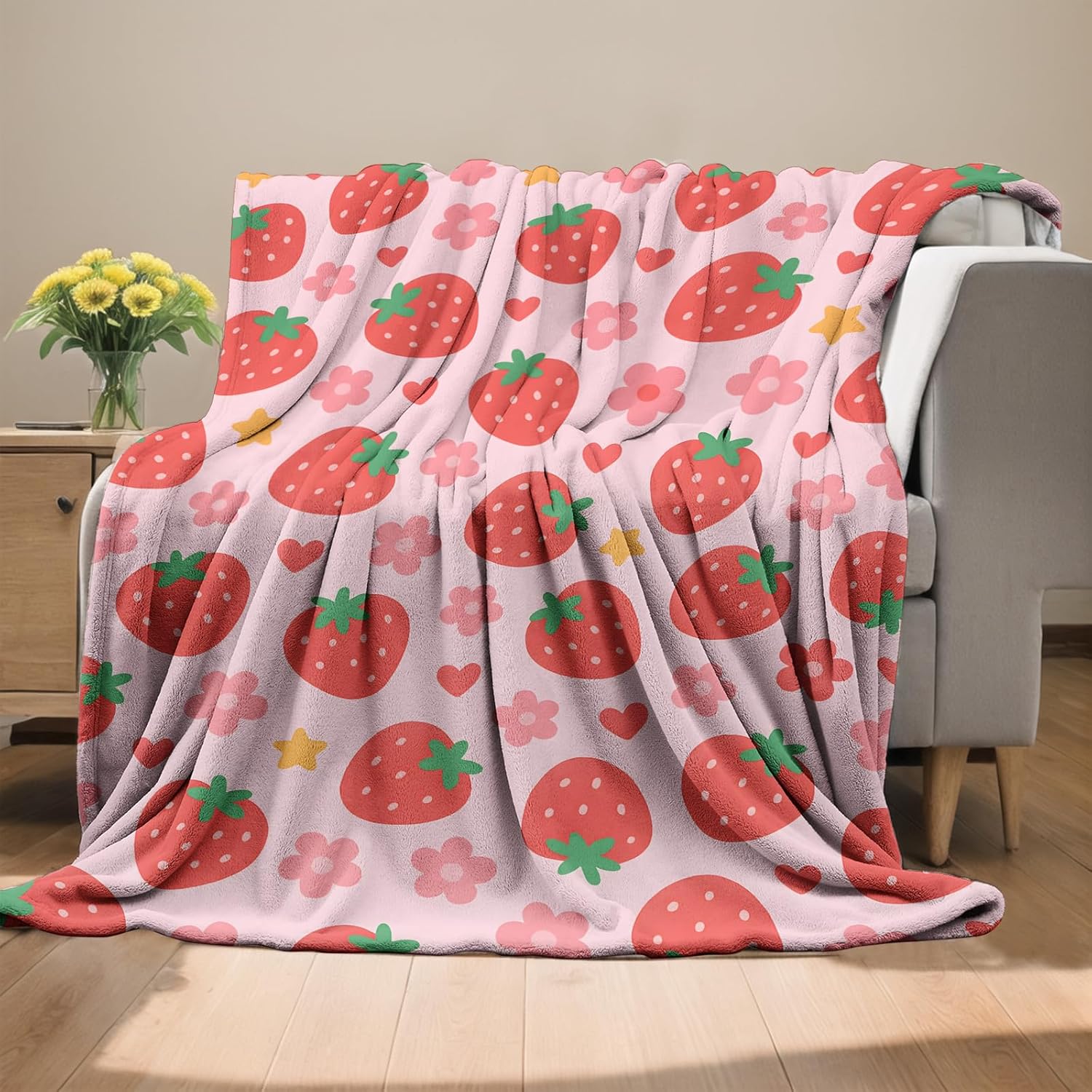 Strawberry Blanket, Fruit and Heart Flannel Throw, Soft Cozy Lightweight Throws Blankets for Women Kids Girls, Cute Playful Home Decor for Sofa Couch Bedroom Home, 60x50 Inch