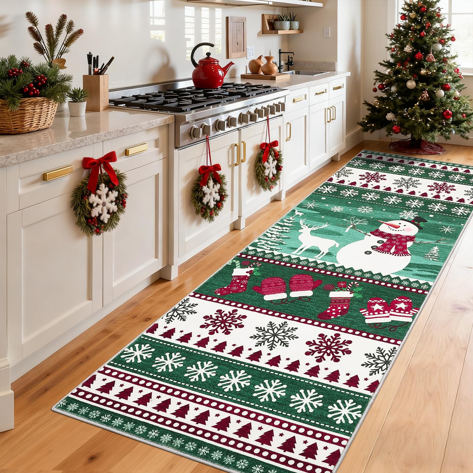 MilleLoom 2x6 Christmas Kitchen Rugs Non Slip Washable Bathroom Rugs Christmas Stocking＆Snowman Print Indoor Mats Non Shedding Stain Resistant Winter Rug Foldable Soft Floor Cover for Entryway, Green