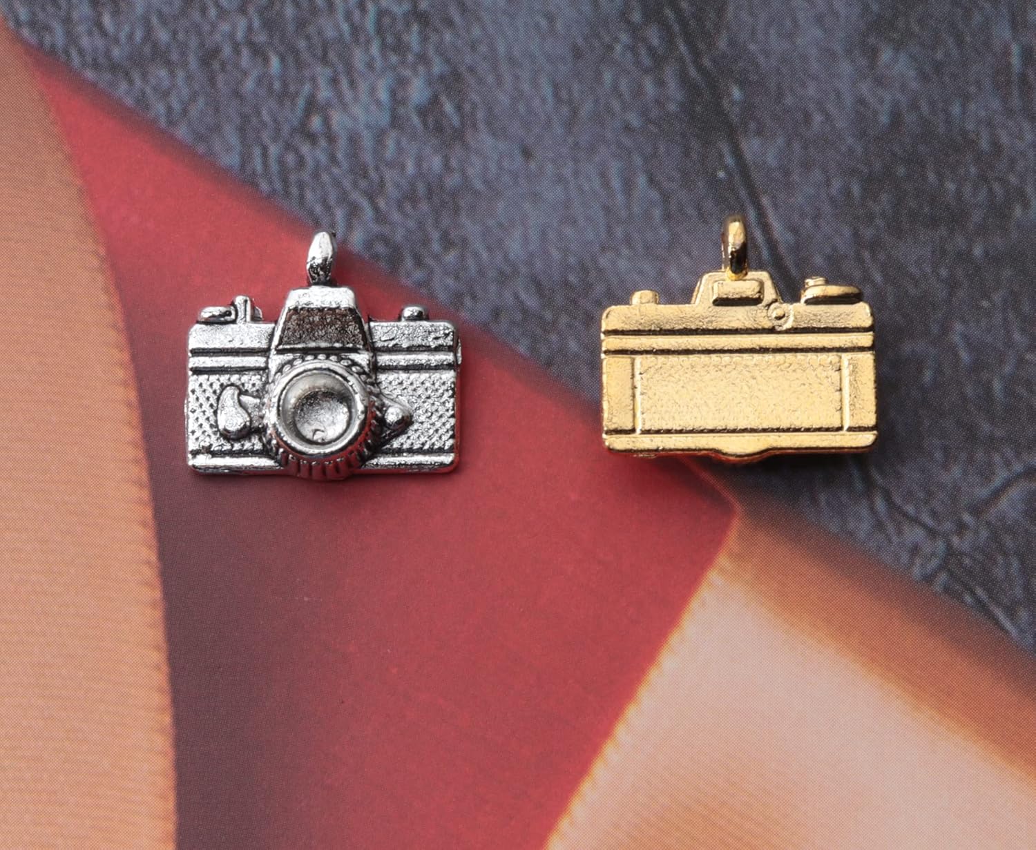 50 Pcs Camera Charms Silver Gold Mini Cute Metal Beading Jewelry Making Kit for DIY Crafting Christmas Gift Idea Necklace Bracelet Earring Keychain Making Supplies Accessories (Silver and Gold) - Image 6