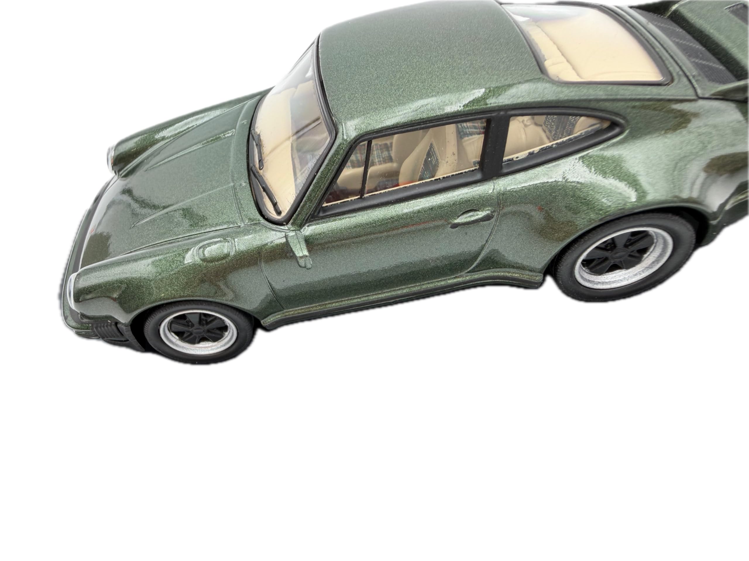 Porsche 911 (930) Turbo 3.0 Modellauto 1:43, grün - Detailgetreues Sammlermodell I GT Marketing I Miniatur Fahrzeug (Museum Edition)