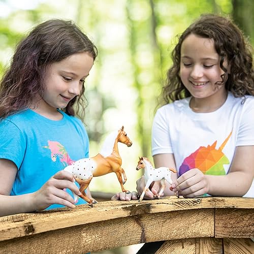 Miniatura 5 de Breyer Horses Freedom Series Effortless Grace  Juego de caballos y potros  Juguete de caballo  9.75 pulgadas x 7 pulgadas  Escala 112  Modelo #62224