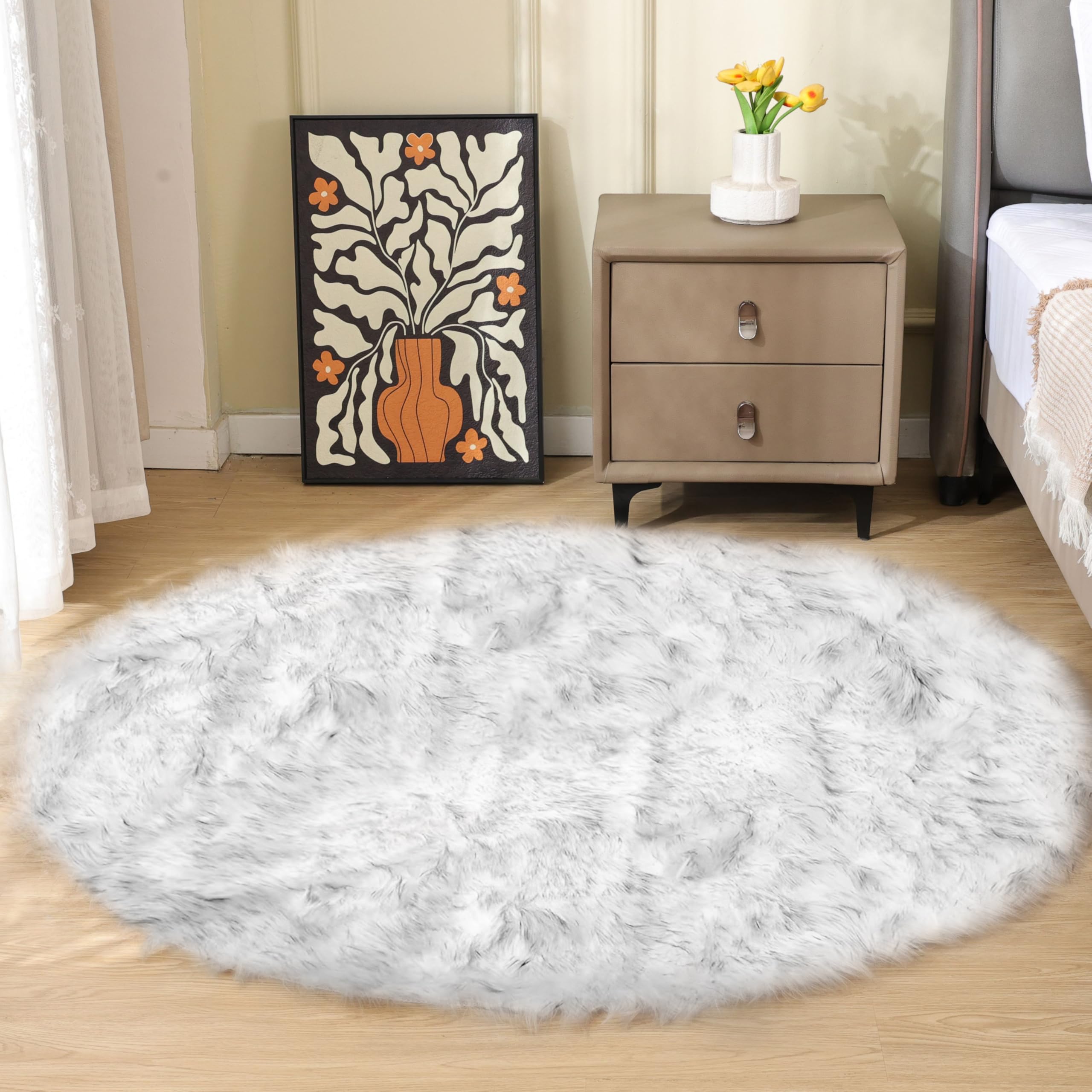 ORINOVA Grey and White Washable Shaggy Round Rug 5ft Circle Faux Sheepskin Furry Fur Rugs for Bedroom Nursery Rug