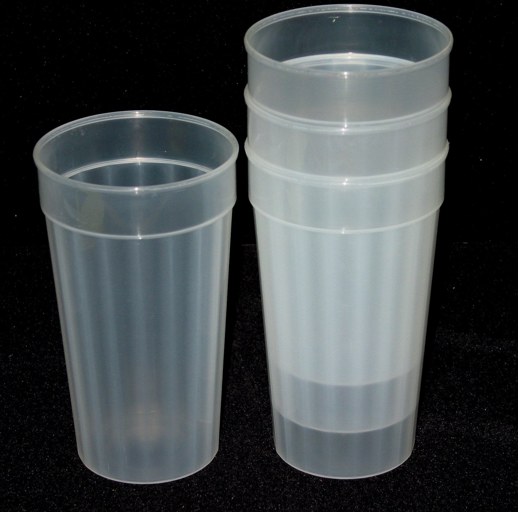 Amazon.com | Talisman, 24 Plastic Fluted Drinking Tumblers, Large 32 Ounces  (Natural): Tumblers & Water Glasses