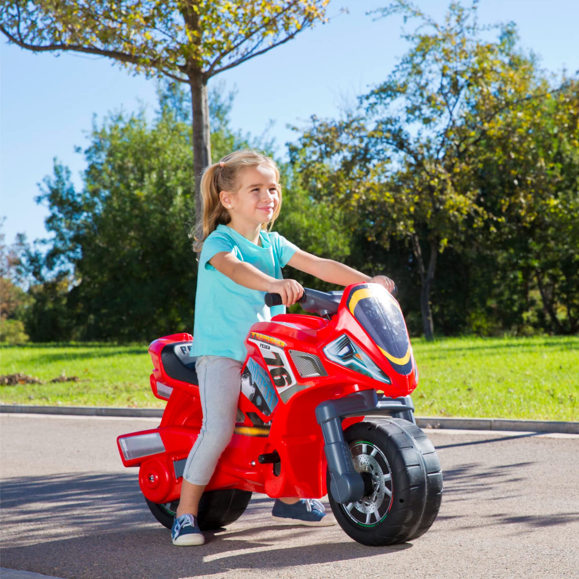 FEBER - Motofeber Turbo Hybrid 6V, Moto a Batteria e Primi Passi, per Bambini e Bambine a Partire dai 3 Anni, Famosa (800013781)