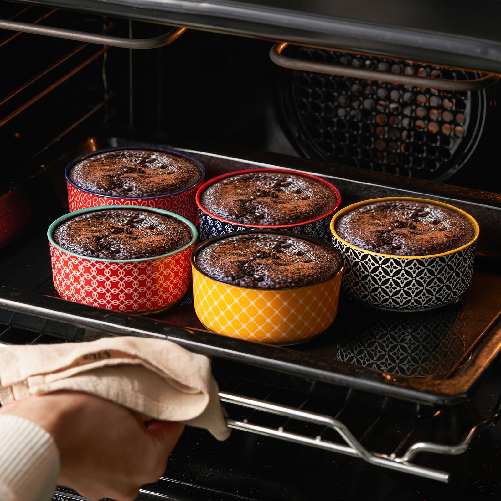DOWAN Juego de 6 cuencos de porcelana de 180 ml, aptos para horno, para horno pequeño, para microondas, airfryer y lavavajillas, diámetro de 10 cm, multicolor
