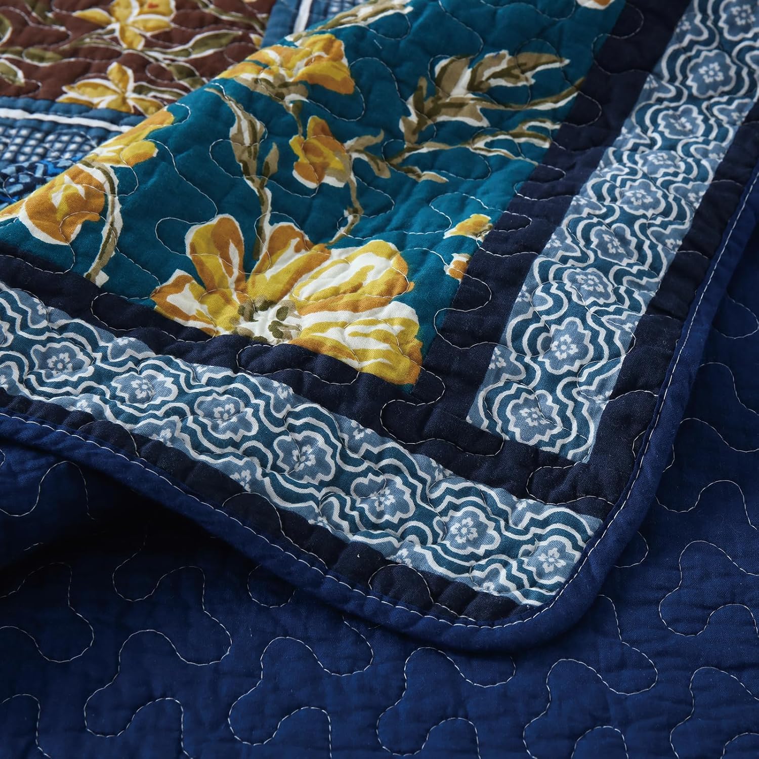 100% Cotton Navy Blue Patchwork Quilt Queen Size, 3-Piece Quilt Set with Multicolor Paisley and Floral Pattern, Vintage Old School Style, Ultra-Soft Breathable Lightweight Bedspread Coverlet