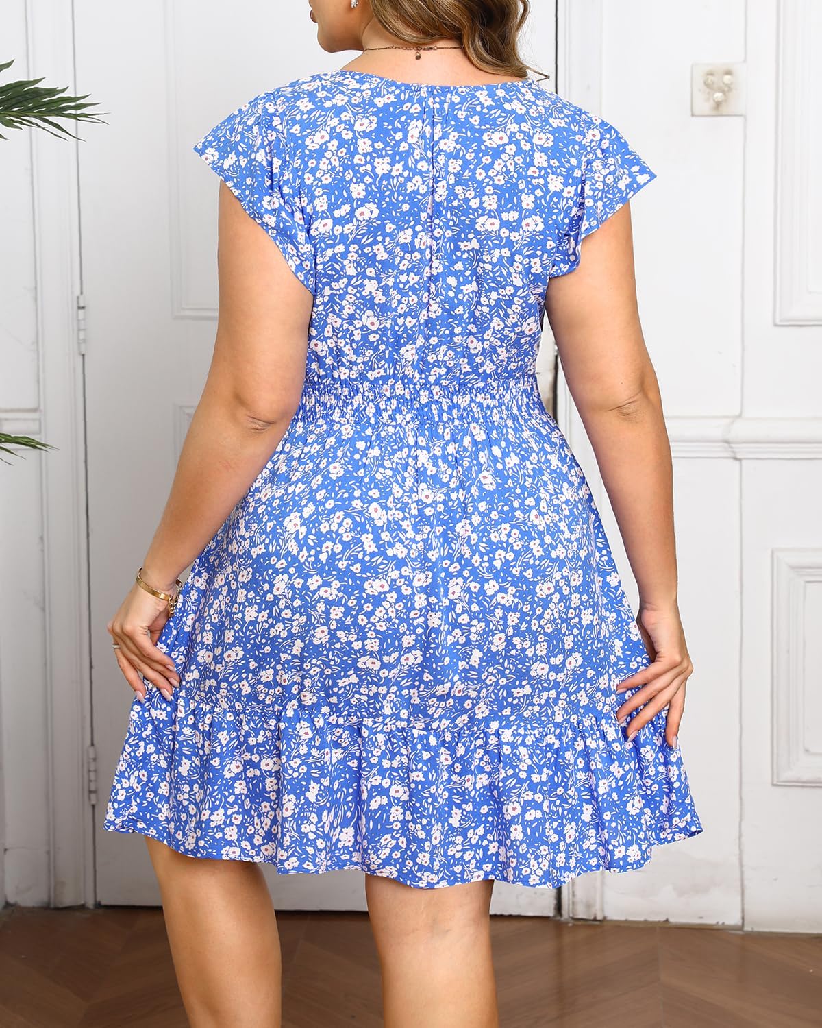 Womens Plus Size Summer Dress - Casual Beach Floral Print V Neck Ruffle Sleeve Flowy Short Sundress with Pockets - Image 5