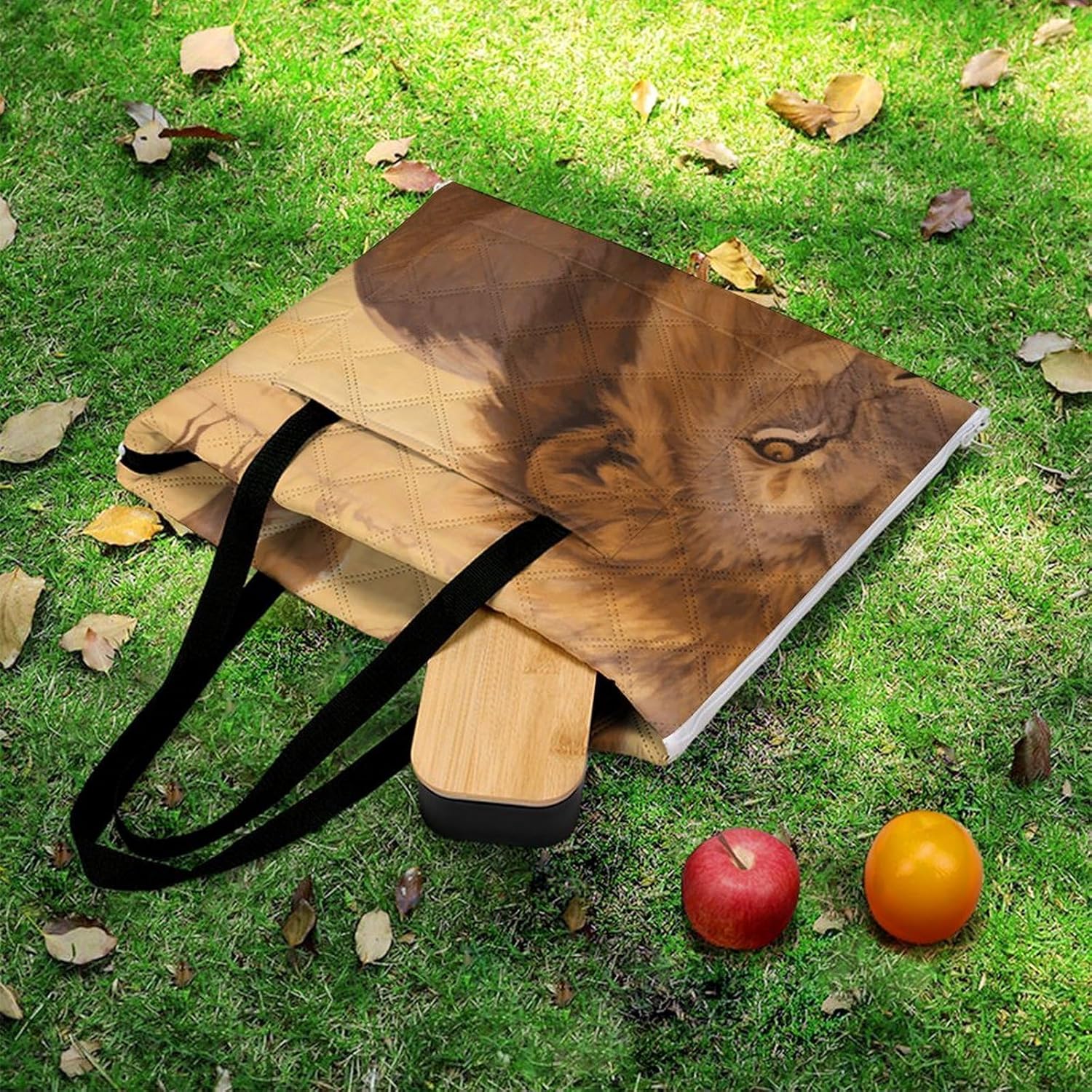 Majestic Lion Picnic Blanket 150x100cm, Foldable 2-in-1 Picnic Mat and Tote Bag Portable Waterproof Beach Mat Sandproof Outdoor Blanket for Park, Hiking, Beach, Camping, Travel