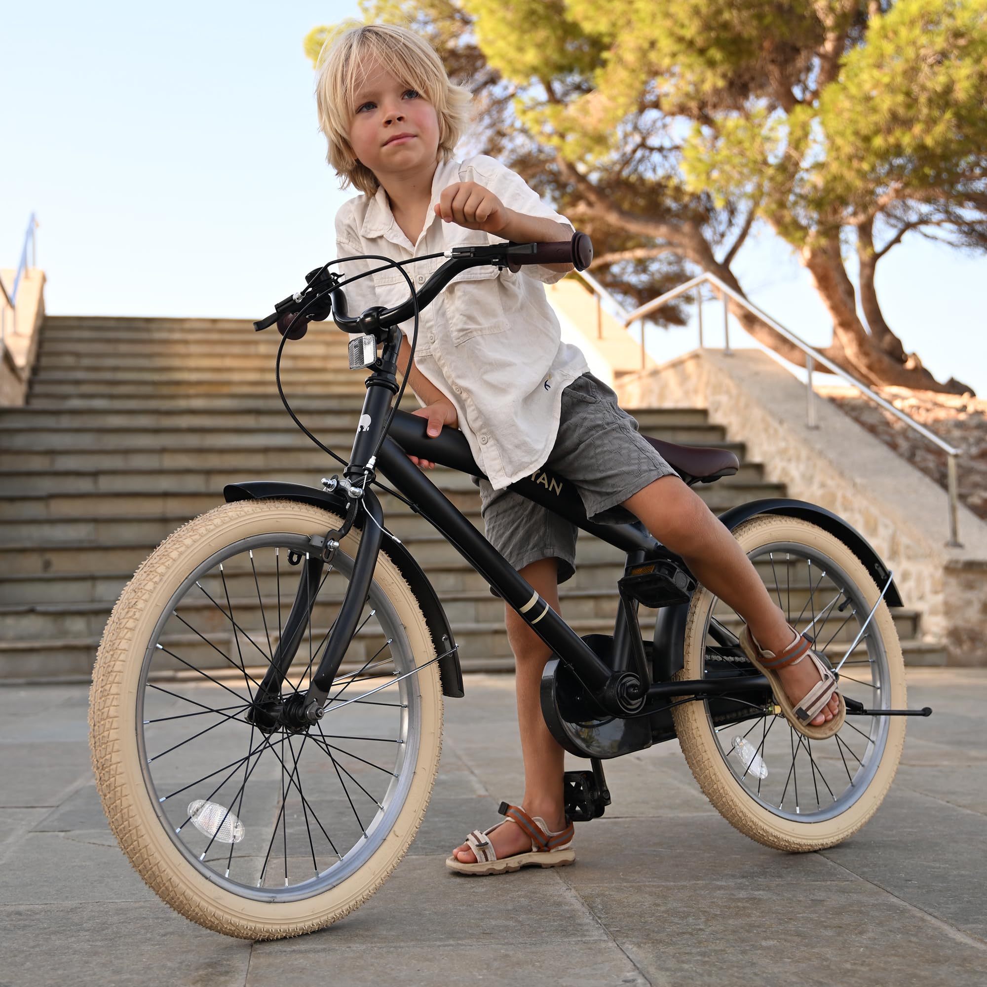 Deryan Coastline - Bicicletta per bambini da 20 pollici, con cavalletto, sella e manubrio regolabili, per ragazzi e ragazze, da 7 a 13 anni, colore nero