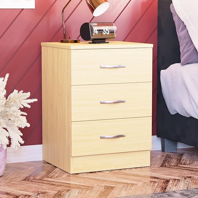 Vida Designs Pine Bedside Drawer, Bedside Cabinet, 3 Drawer, Bedside Table, Metal Handles and Runners