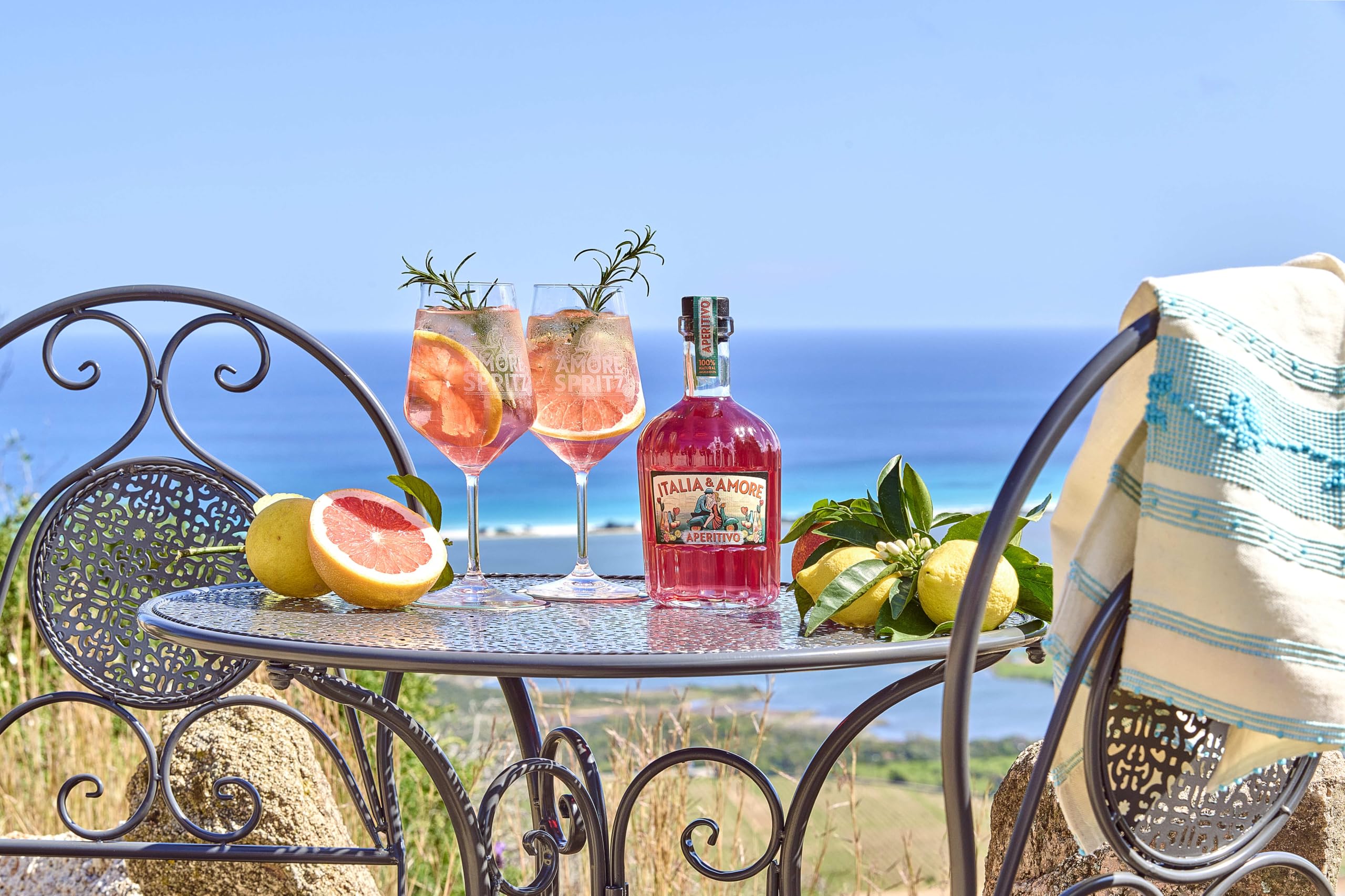 6er-Set Italia & Amore Aperitivo Likör | Der Premium Aperitif aus 100% Natürlichen Zutaten | Handcrafted Genuss für Amore Spritz & mehr | 6 x 700ml | 15% Vol.