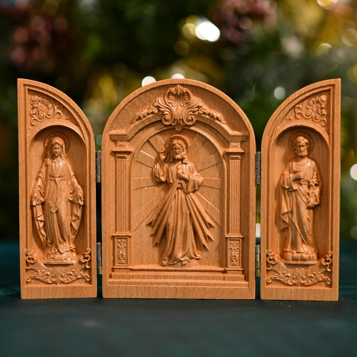 Wooden Triptych Altar for Family-Free Engarving-Wooden Religious Gifts,Best Family Gift,Thank You Gift,Housewarming Gift,Handmade Home Decor