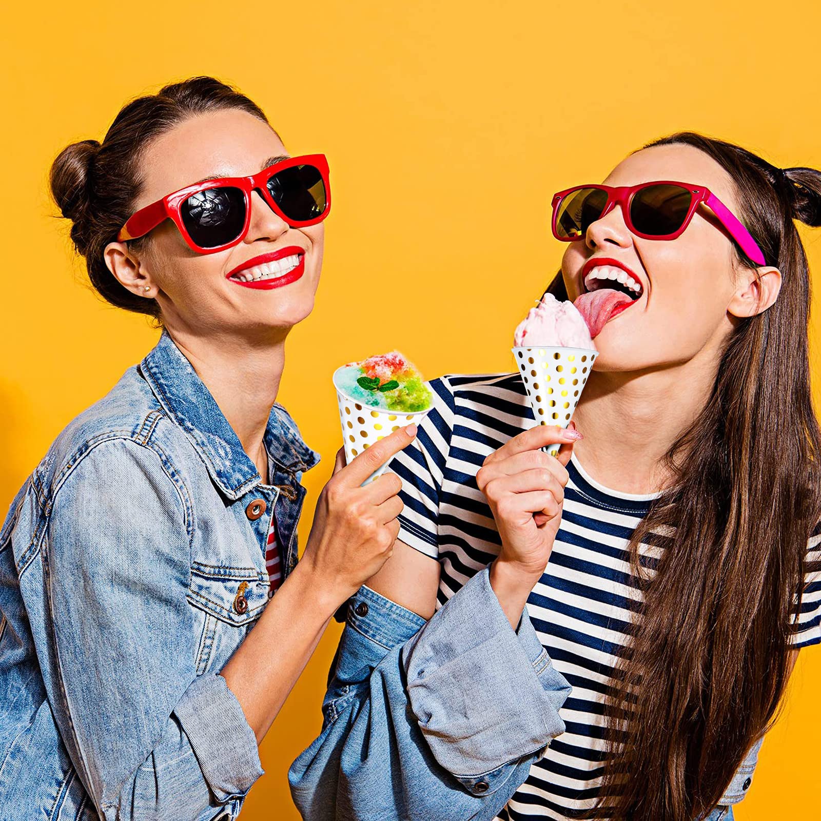 Boao 100 Pieces Snow Cone Cups 4.5 OZ Leakproof Cone Paper Cups Matching 100 Pieces Spoon Straws for Slush Shaved Ice Cream Sorbet Water (Simple Style)