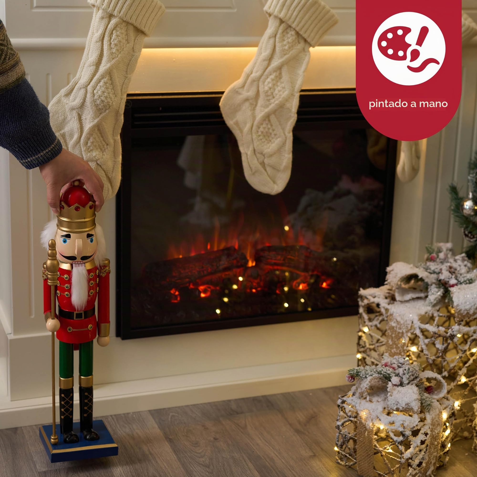 THE TWIDDLERS Gran Soldado Cascanueces de Navidad de Madera con Soporte, XL 50 cm – Material de Pino y Madera Hecho a Mano Decoración navideña Tradicional