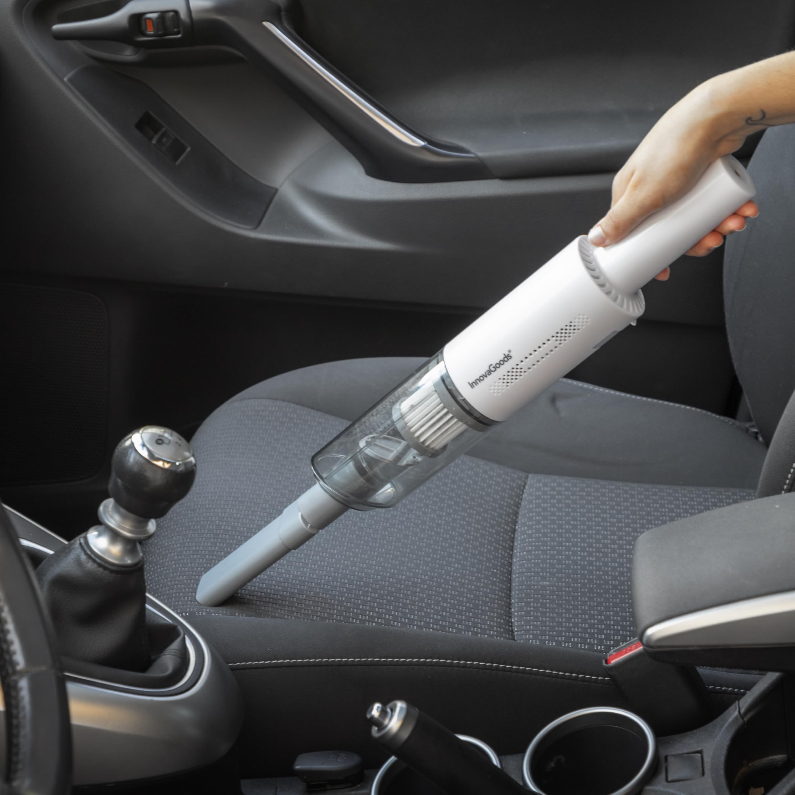 InnovaGoods® Aspirador de Mano 70 W Recargable con 3 Accesorios Hancuum, Limpia Superficies pequeñas de Forma rápida y Sencilla, diseño Compacto, Ideal para el hogar y el Coche
