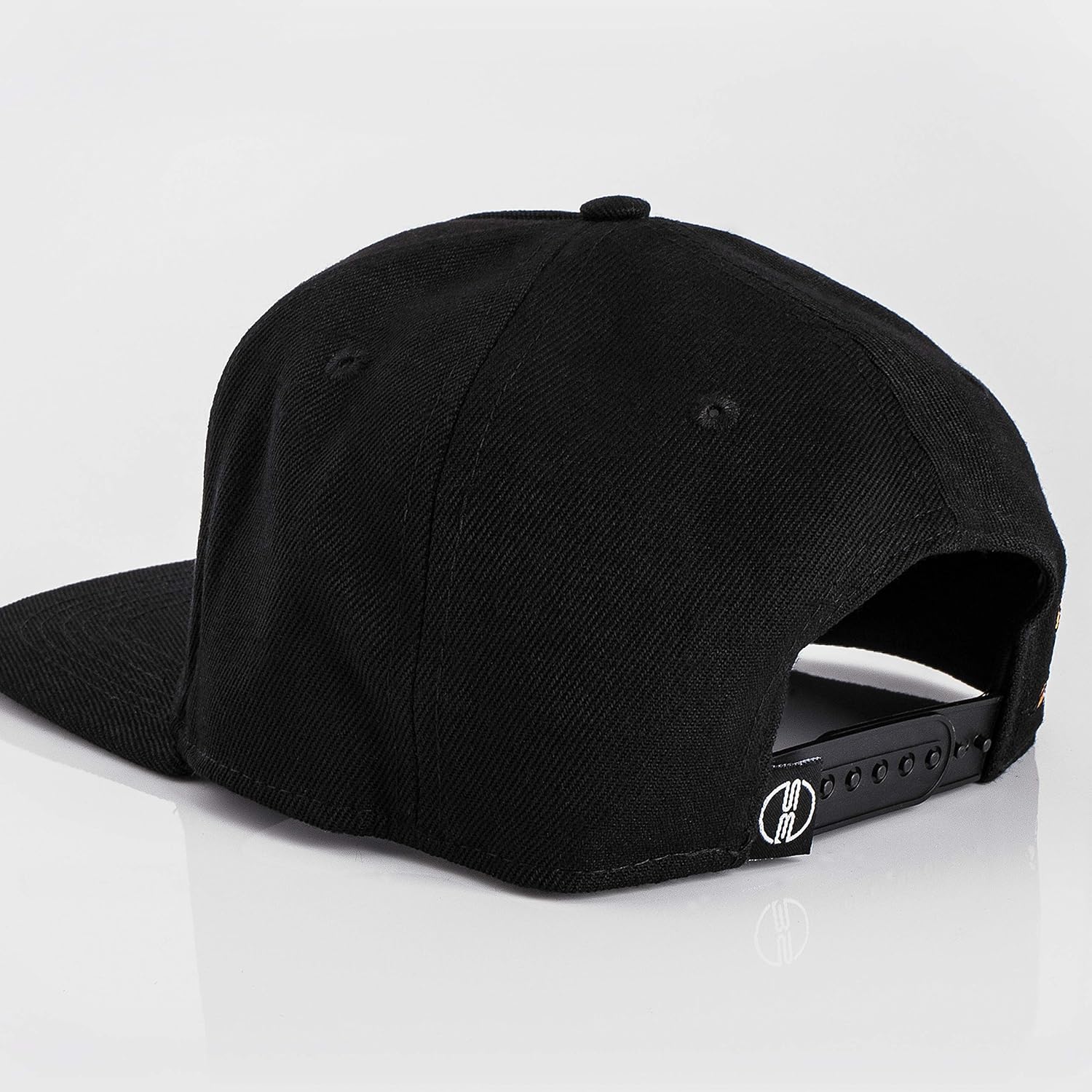 Blackskies Tattoo Snapback Cap | Men's Women Visor Premium Baseball Cap Hat Trucker Cap Tattoo Neo Traditional - Black