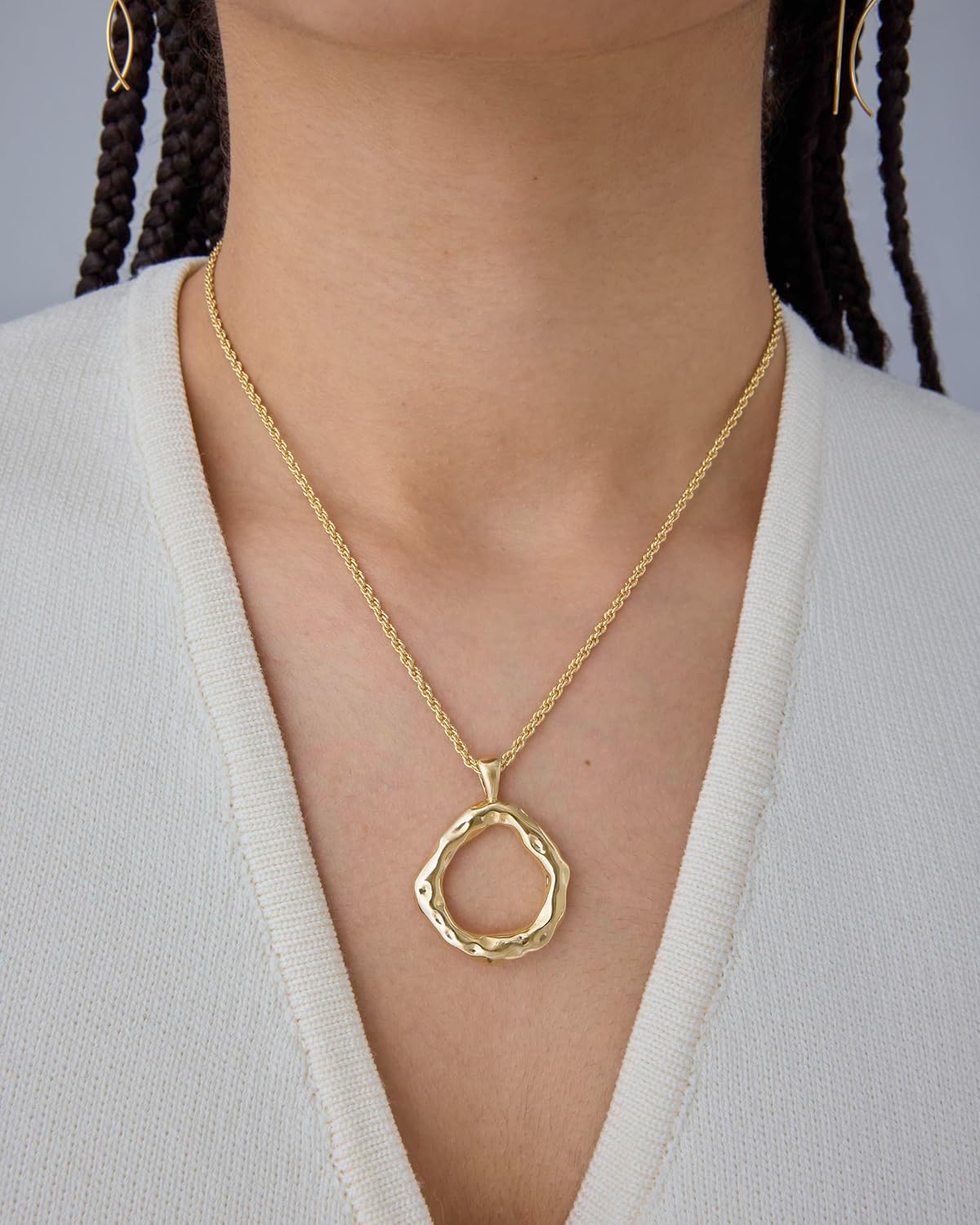 PAVOI 14K Gold Plated Dainty Statement Pendant Necklaces for Women - Hammered Circle Beachy Summer Conch Seashell Pendants - Knit Tightened Rope Chain Necklace - Image 2