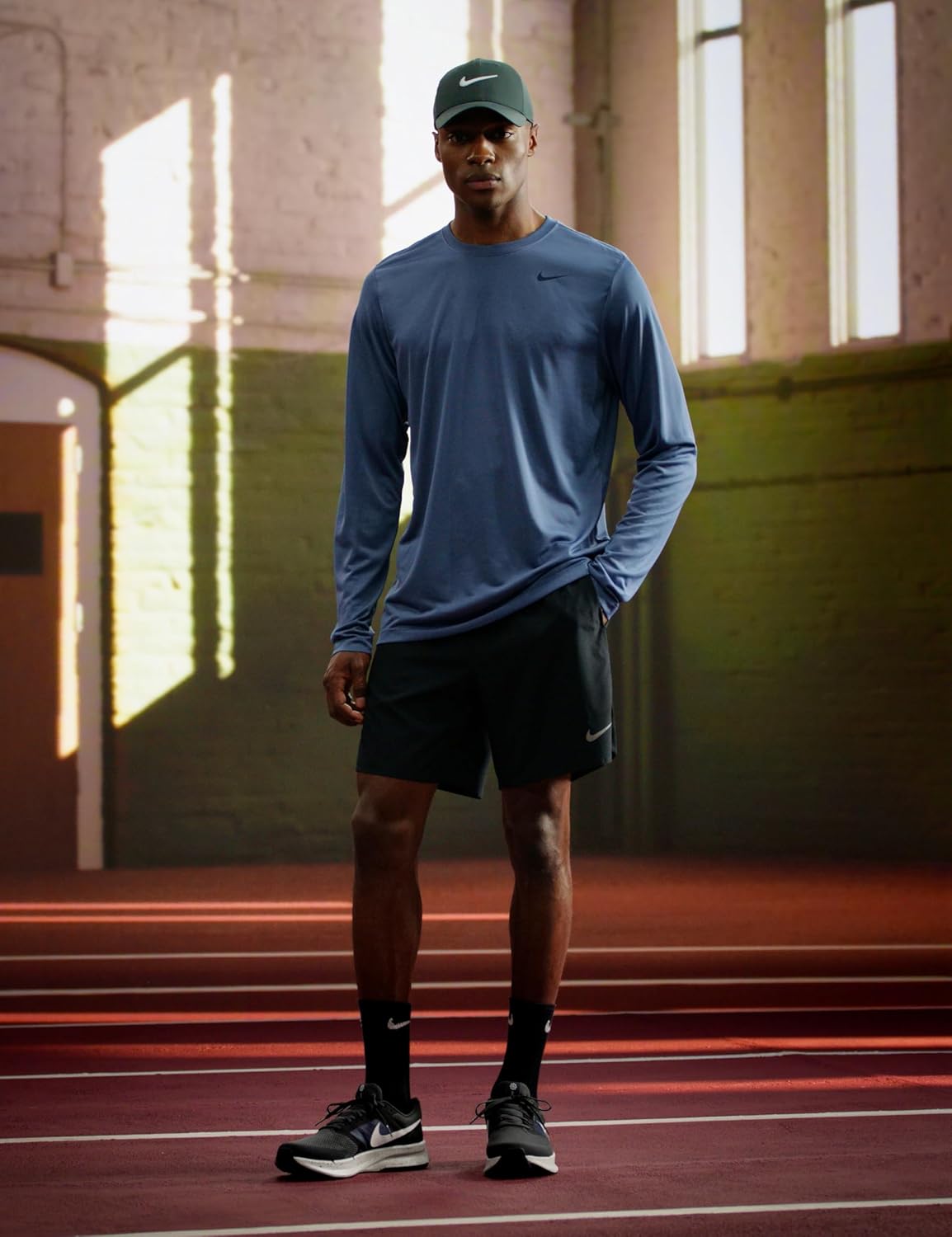 Nike Men's Run Swift 3 Road Running Shoes - Image 2