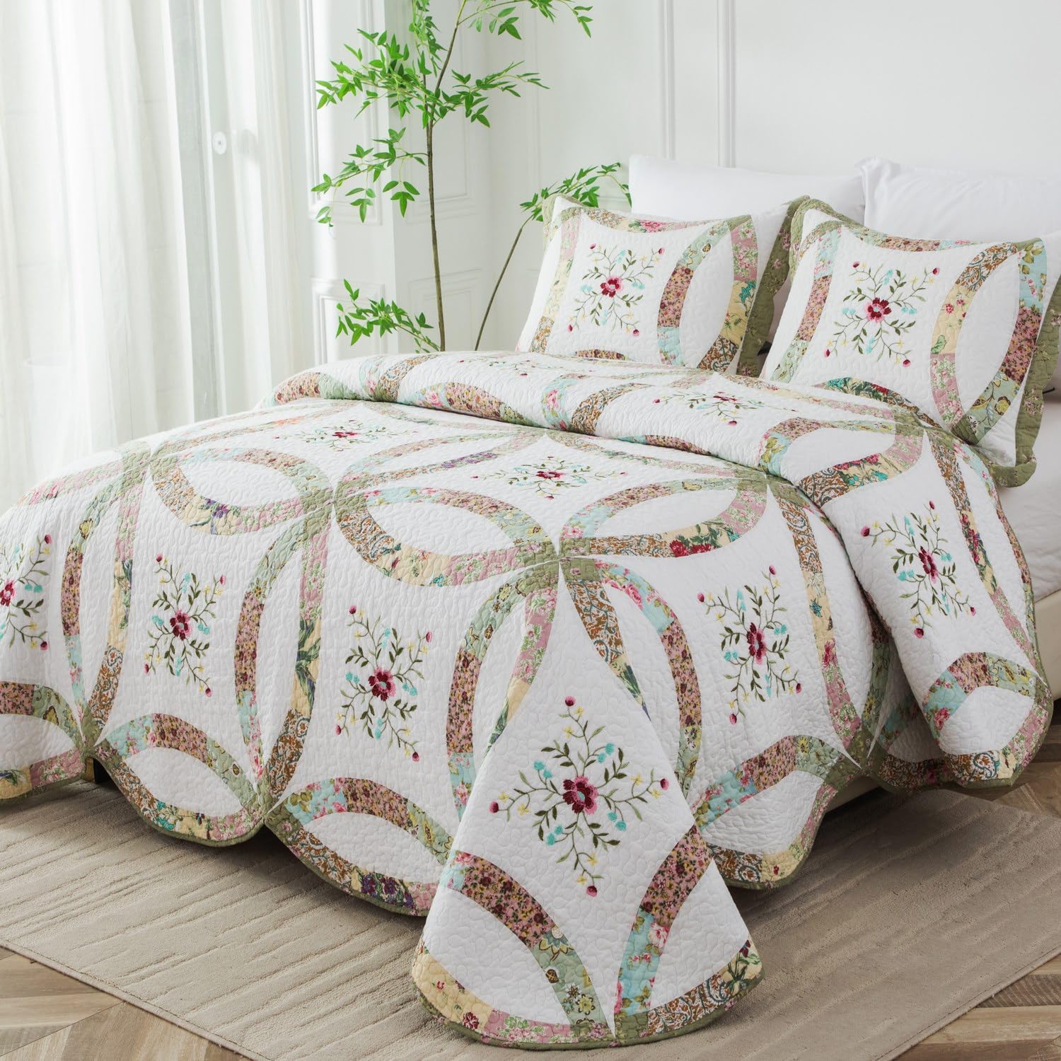 meadow park Cotton Real Patchwork Embroidery Quilt Set 3-Piece. 100% Washed Cotton. 376 Hand Cut Patches. Embroidery and Allover Quilting. Reversible