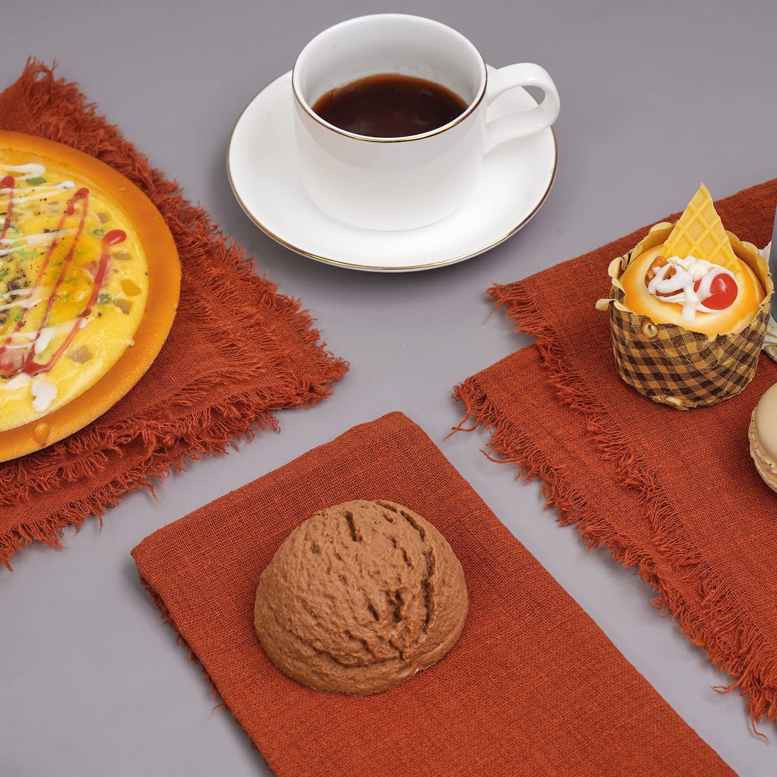 Pesonlook Lot de 60 serviettes de table en coton et lin avec franges