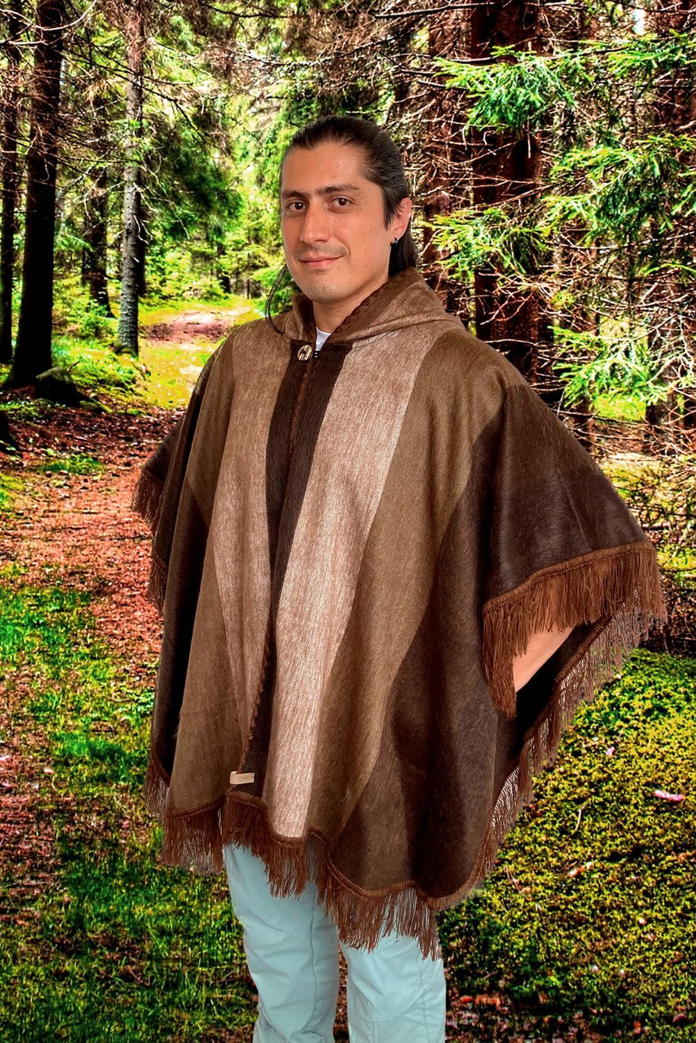 Paku Alpaca clint eastwood western the good poncho shawl trekking yellowstone poncho