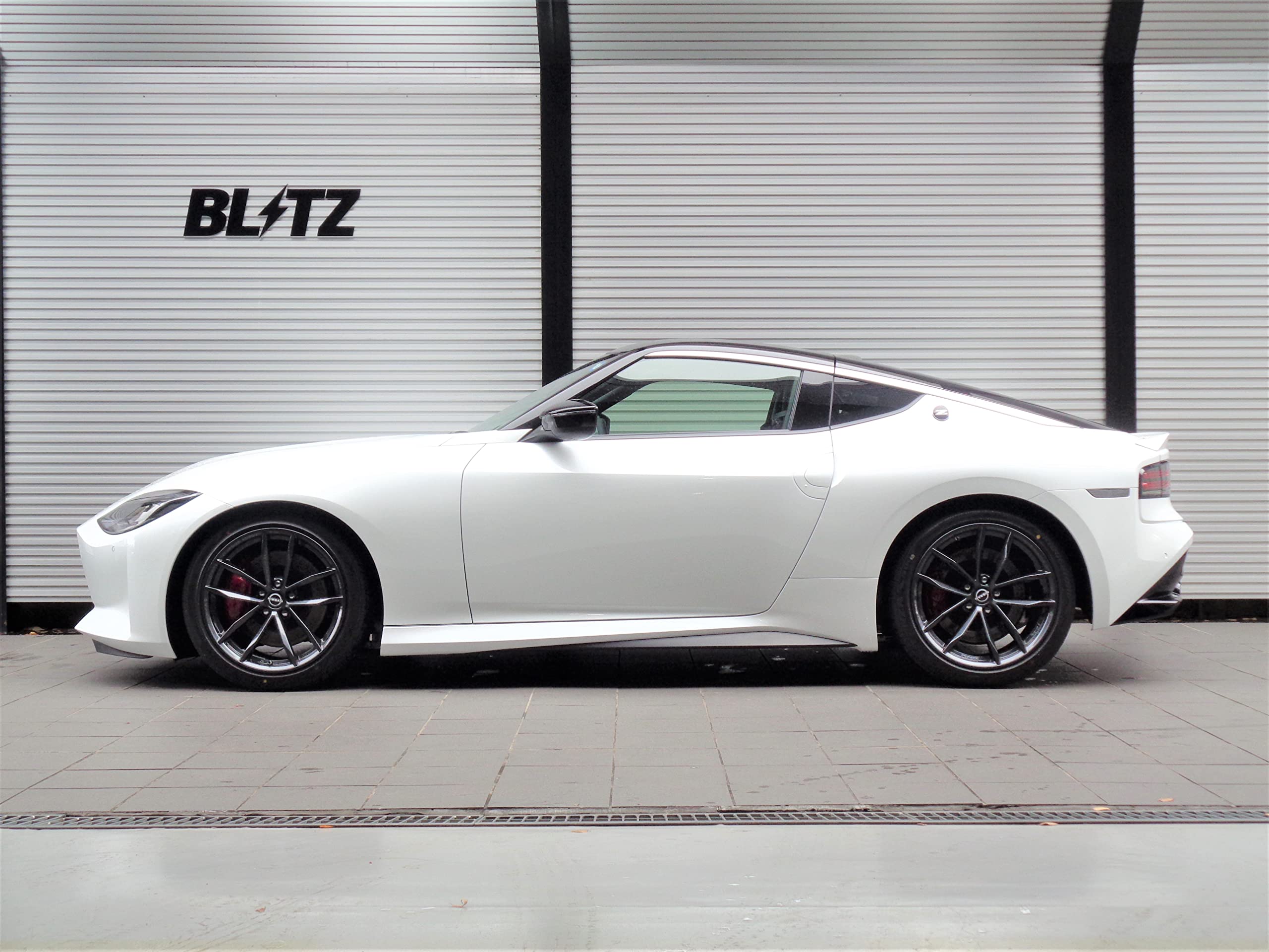 Amazon | BLITZ(ブリッツ) 車高調 レンチ付 フェアレディZ RZ34  