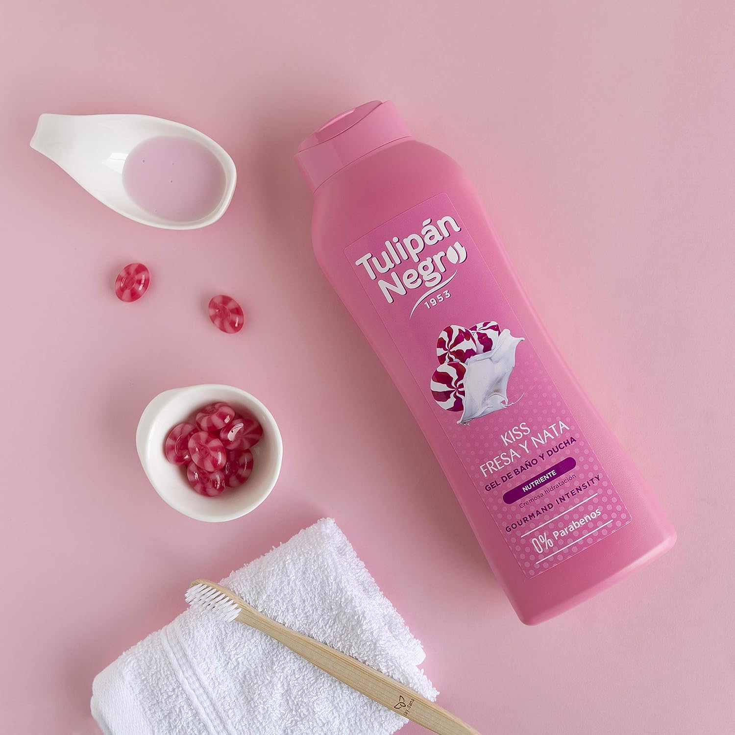 Tulipán Negro Strawberry And Cream Shower Gel 720ml, 720 ml (Pack of 1) - Image 3