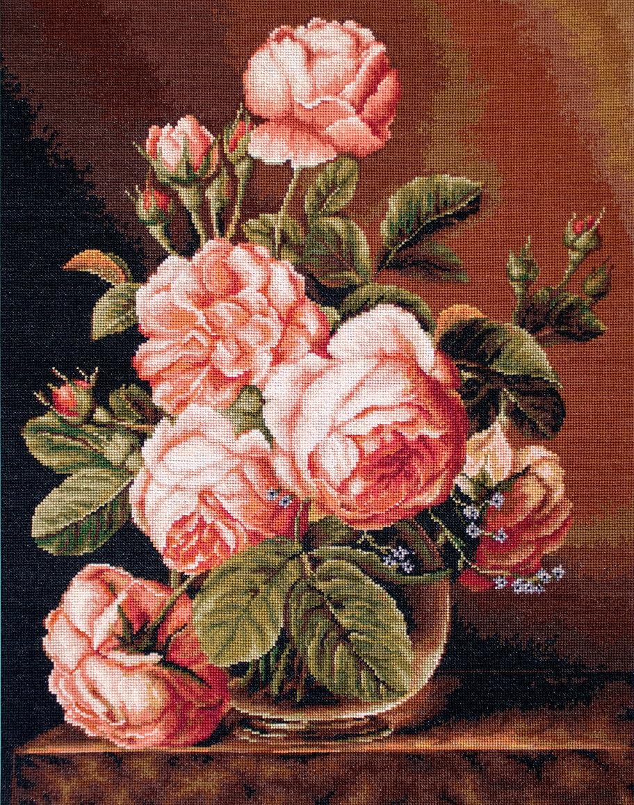 Petit Point Kit Luca-S - Vase of Roses, G488