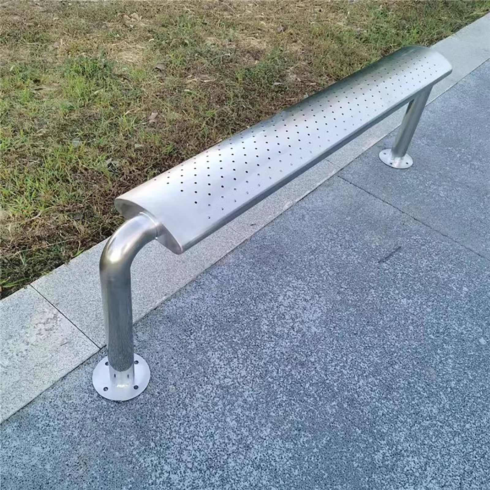 Banco de parque de metal para exteriores en colegios y gimnasios con base pesada