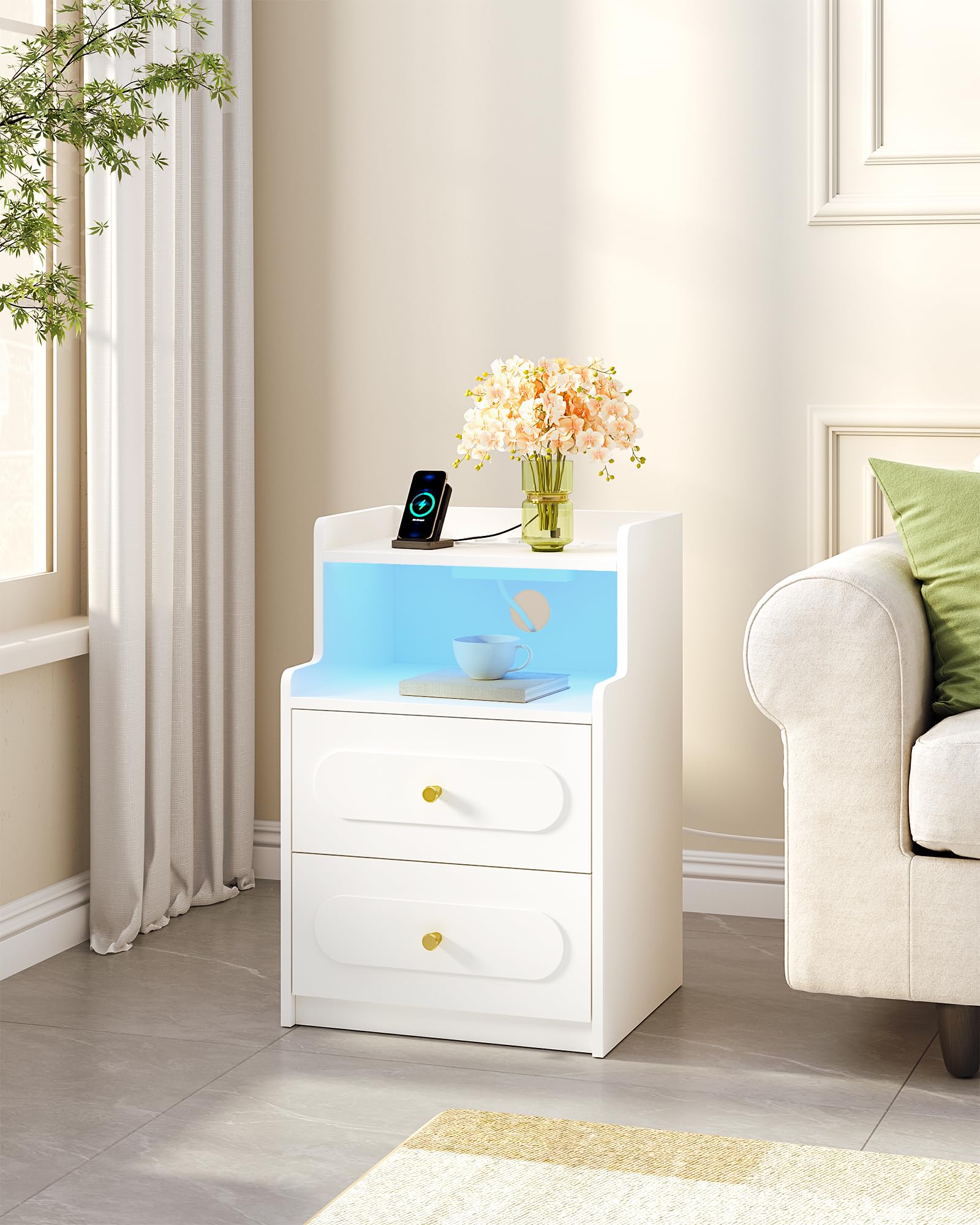 HEXCELEN Table de Chevet Lot de 2 avec Lumière LED et Multiprise, Table de Nuit avec 2 Tiroirs et 1 Compartiment Ouvert, Tables d'appoint avec Rangement, pour Chambre à Coucher, Salon, Moderne, Blanc