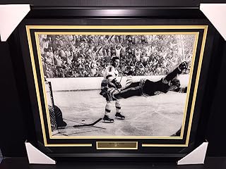 BOBBY ORR THE GOAL 16X20 FRAMED PHOTO BOSTON BRUINS STANLEY CUP CHAMPIONS 1970