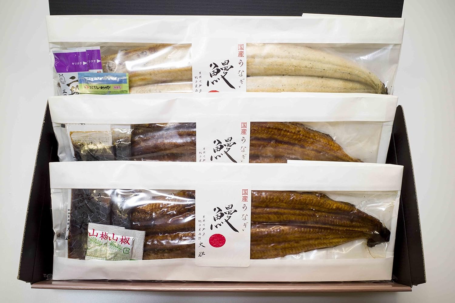 【鮮魚卸 大輝】特大サイズ国産うなぎ3尾セット(180~190g) 贈り物 贈答 ご自宅用 に (蒲焼2尾・白焼1尾)