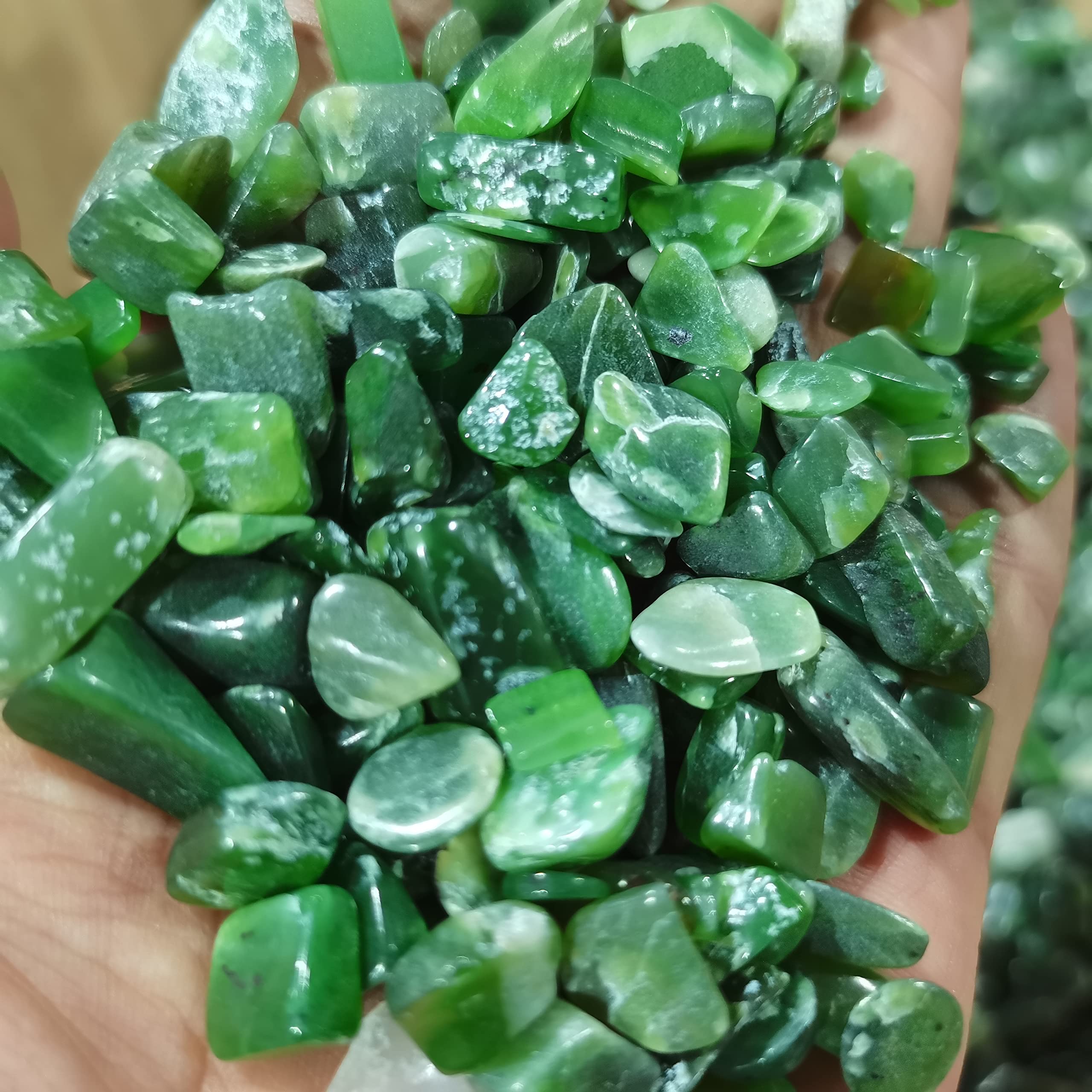 lleno de textura Piedras preciosas for decoración 10.58 oz de piedra de jade Dongling verde natural pequeña grava de cristal DIY decoración de la casa maceta acuario ornamental pecera FengShui Aura Cr