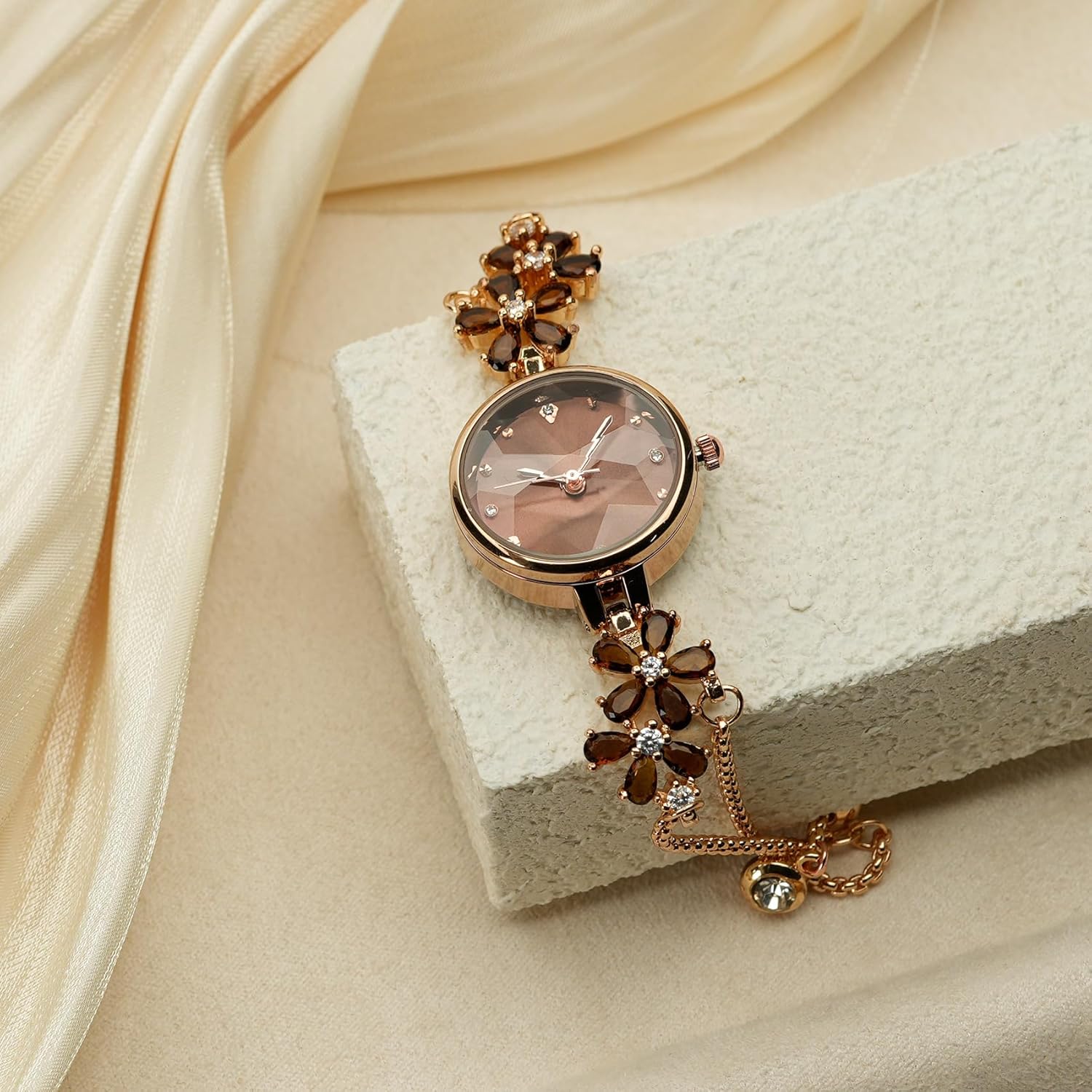 Women's Bracelet Watch Women Luxury Dress Bracelets Wrist Watches Japanese Quartz Ladies Stainless Steel Watch, Waterproof Brass Strap Watches for Women - Image 6