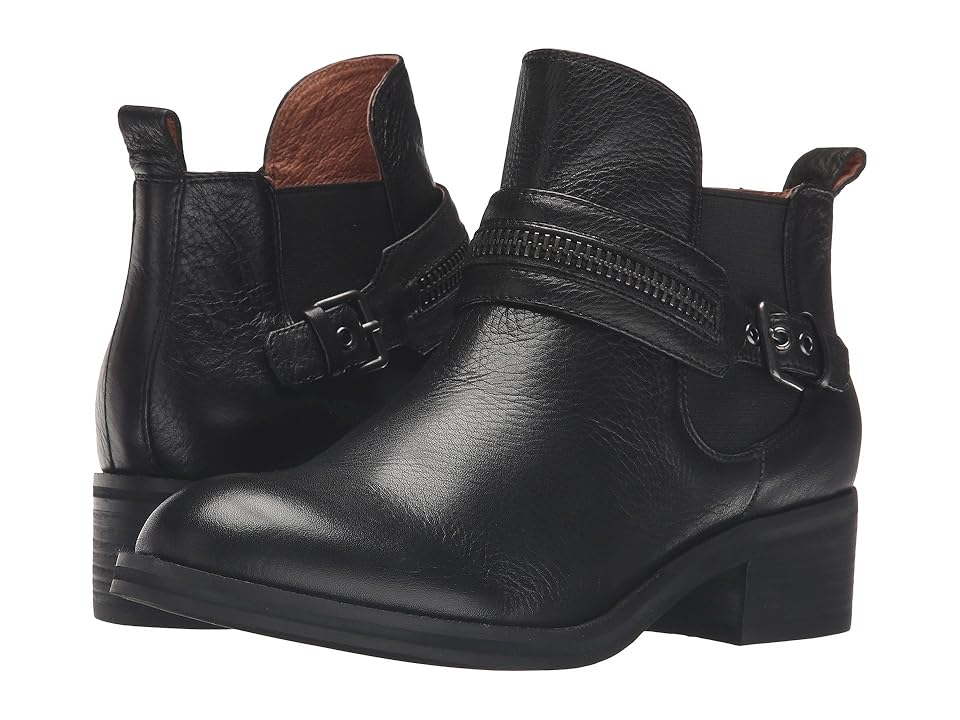 

Gentle Souls by Kenneth Cole Penny (Black Leather) Women's Shoes