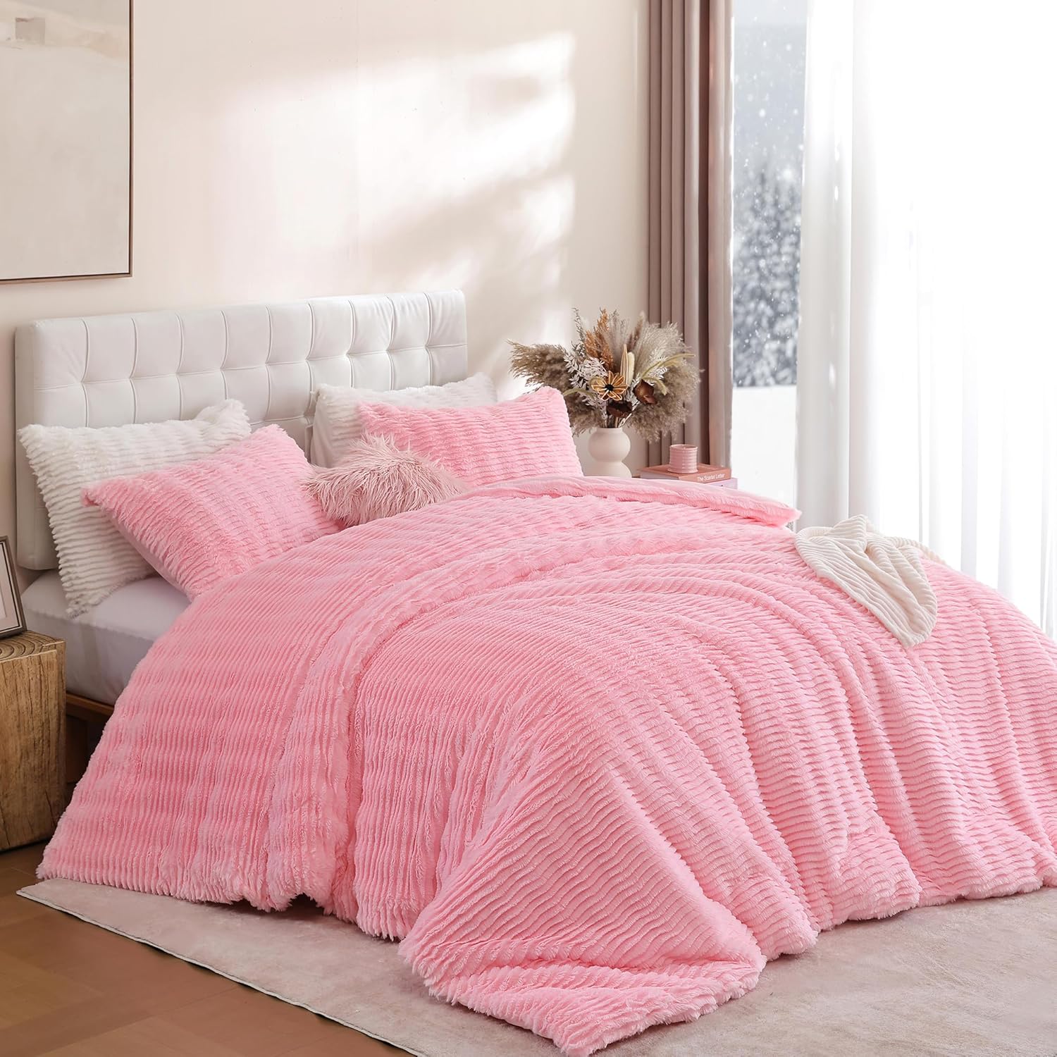 YIKUSH Queen Comforter Set Fluffy Pink Queen Size Bed Set Faux Rabbit Fur Fluffy Shaggy Furry Winter Bedding Ultra Soft Plush and Warm All Season 1 Comforter with 2 Pillow Cases (Queen, Pink) - Image 6
