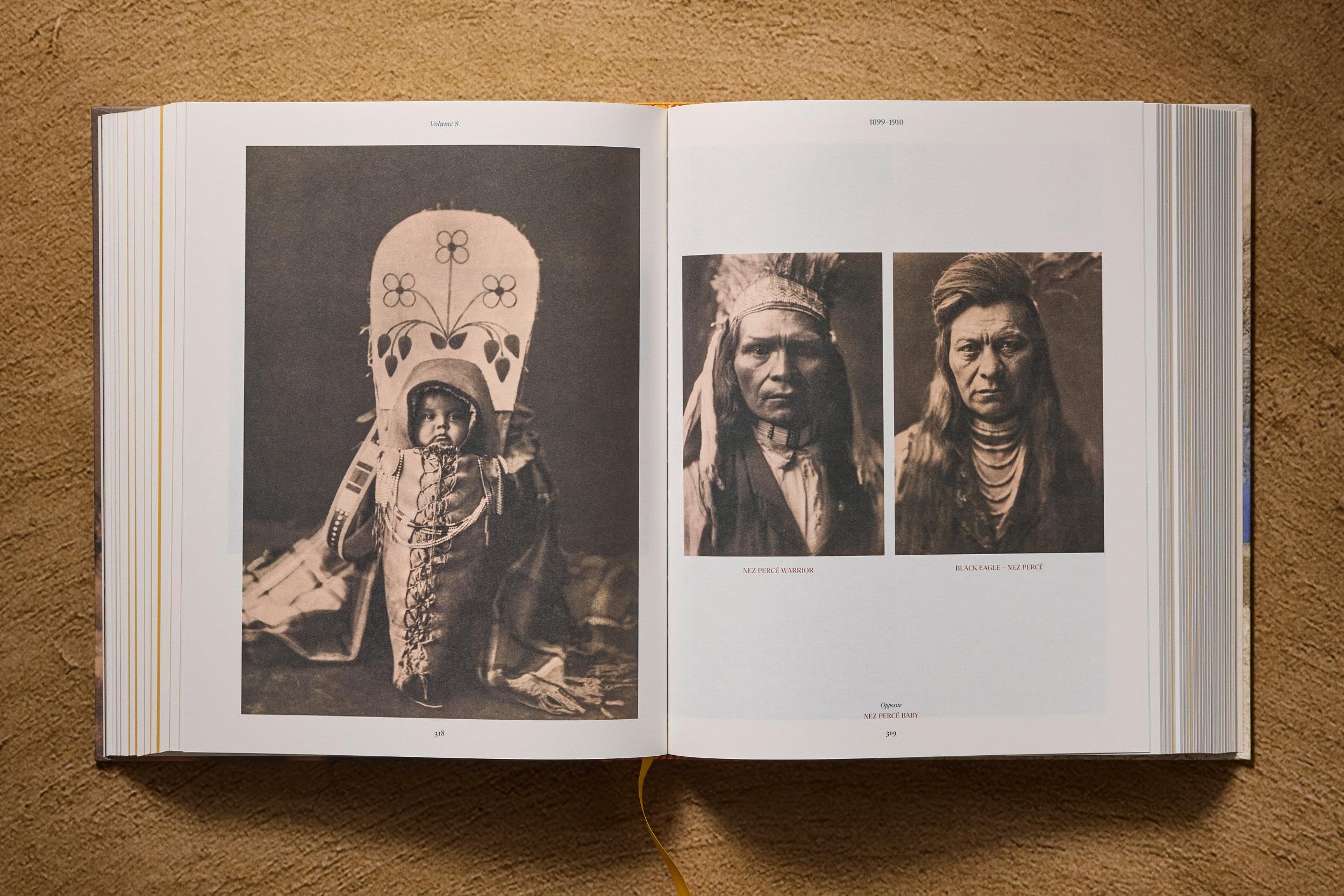 Edward S. Curtis. The North American Indian. The Complete Portfolios (Classics)